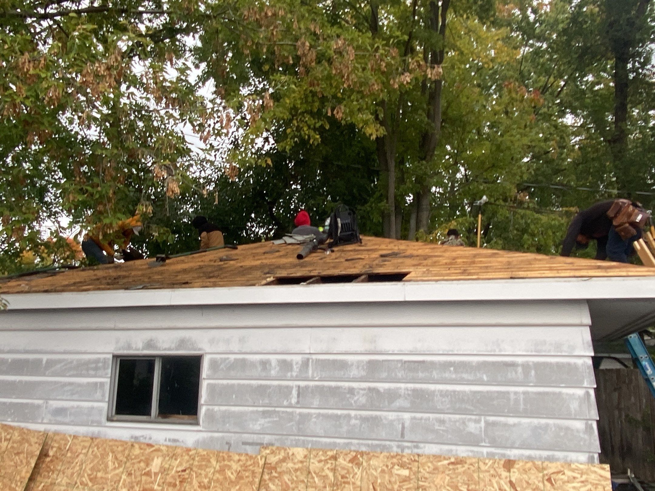 Roof Replacement using CertainTeed Landmark by 180 Contractors