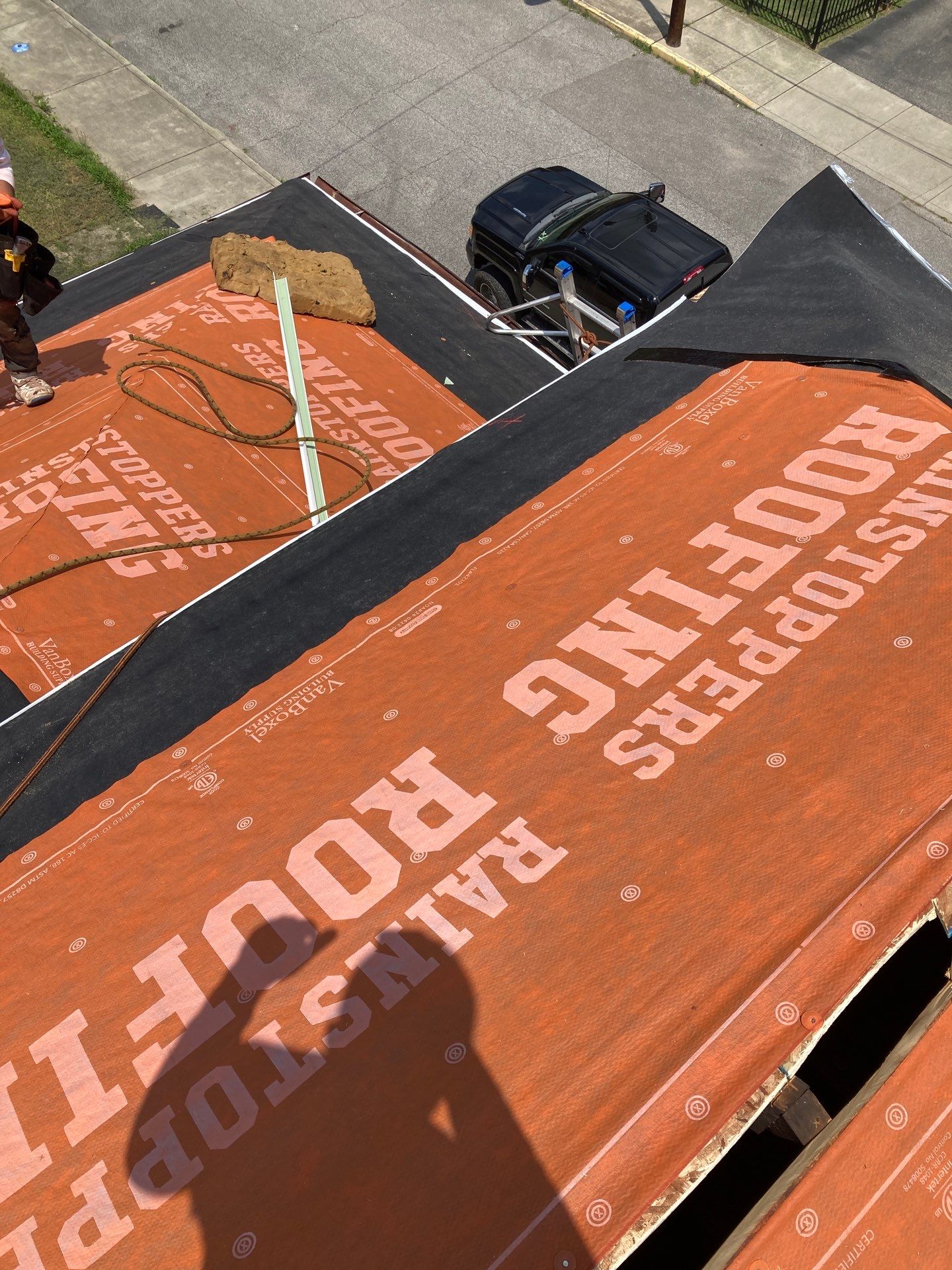 Residential Roofing Installation using GAF TImberline HDZ Hickory by Rainstoppers Roofing