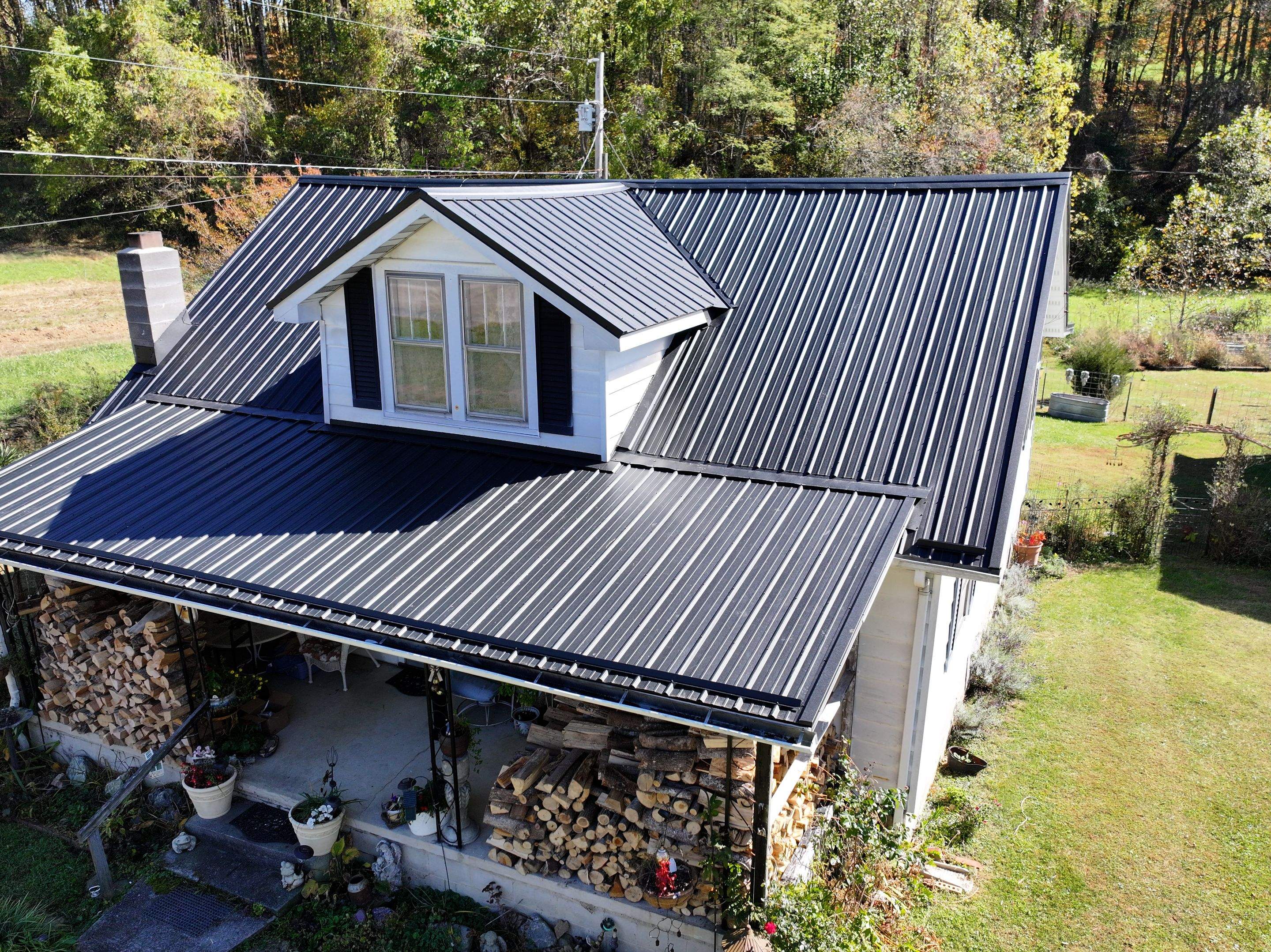 Heim Residence by Omnia Roofing