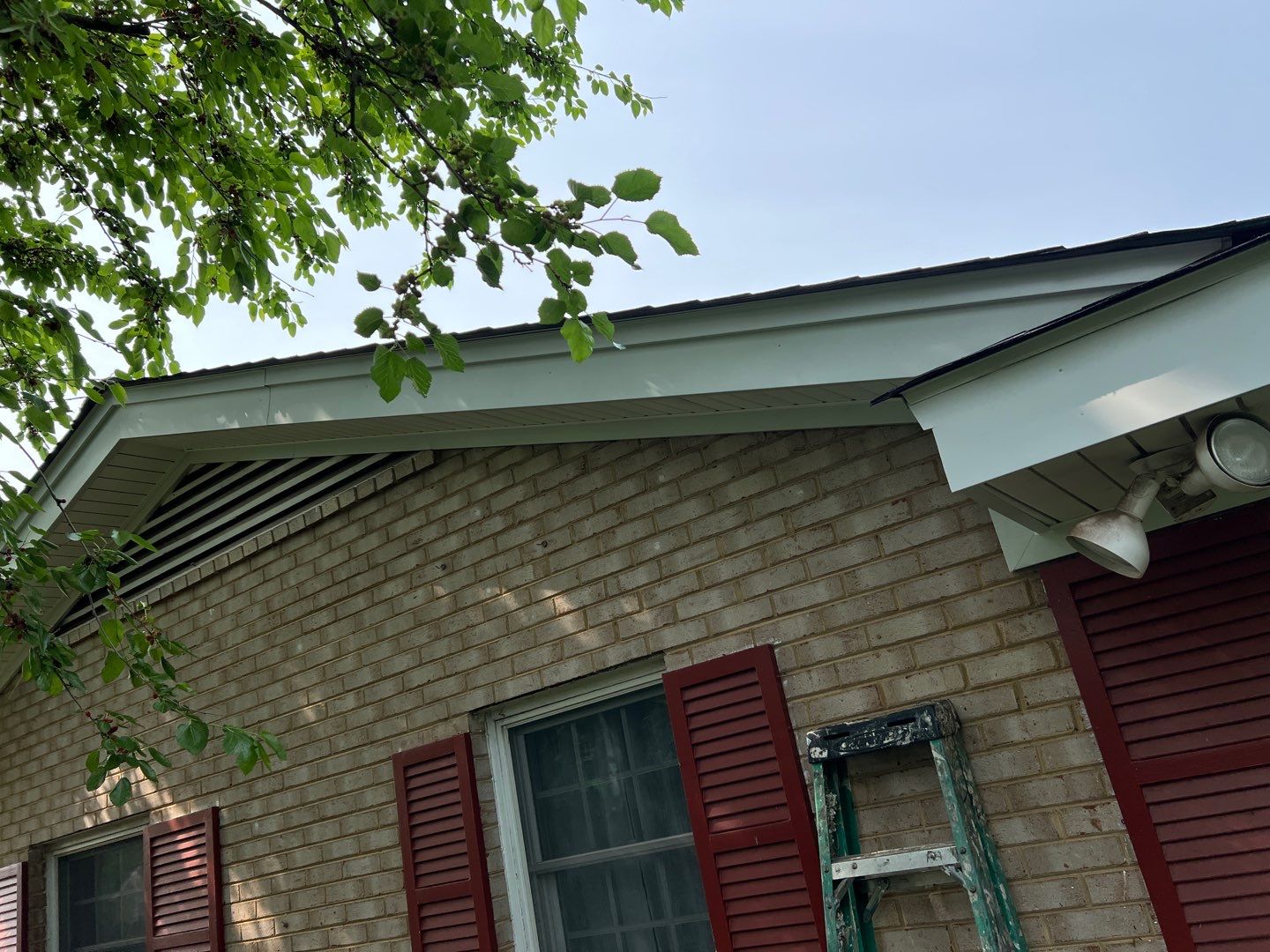 Manassas: CertainTeed Landmark Pro Designer Shingles in Max Def Moire Black by RM Banning, Inc.