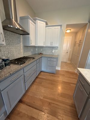 Residential Interior Repaint Color Change on Walls and Cabinets