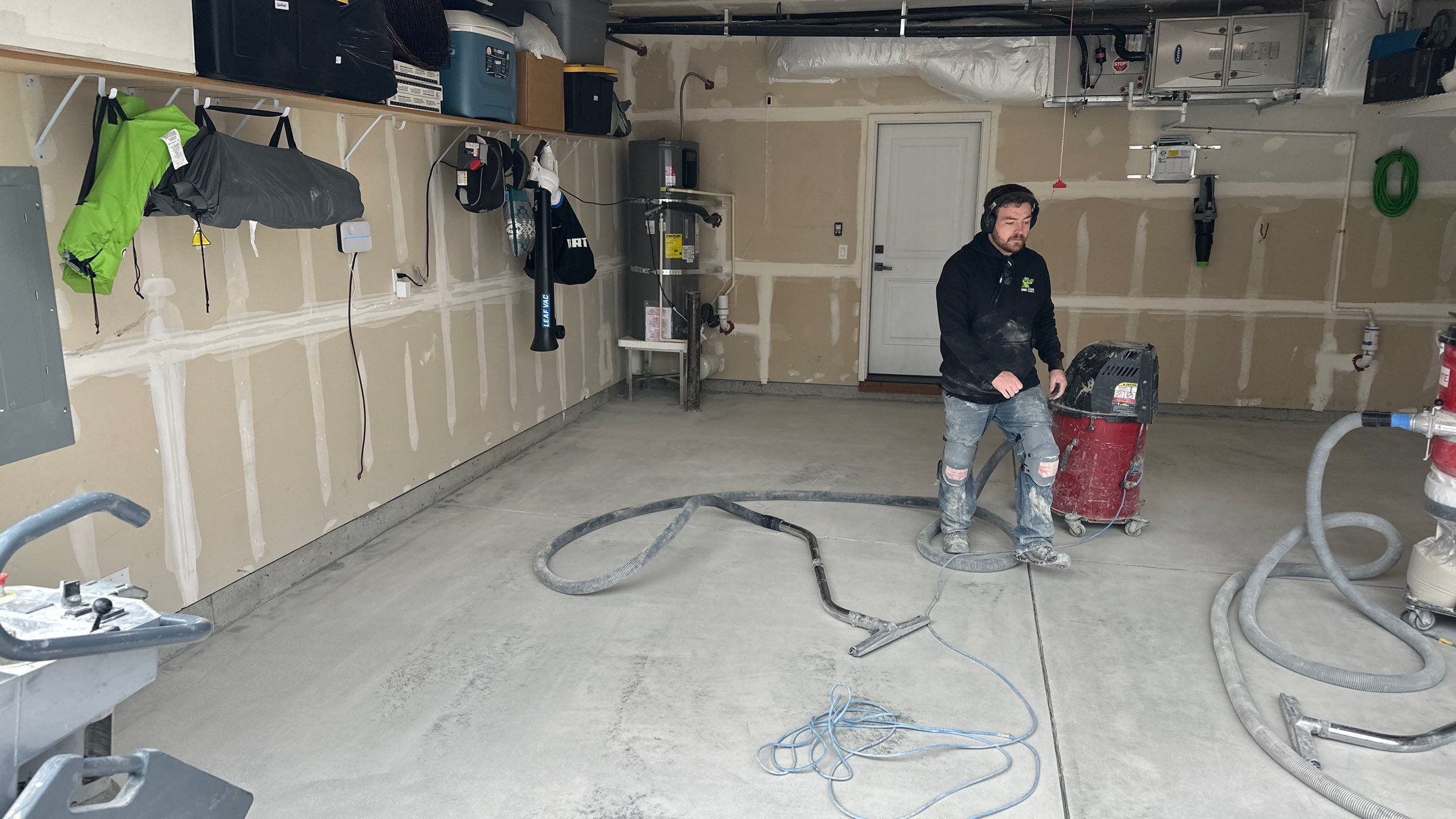Garage Transformation using Smoke by Croc Coatings, LLC