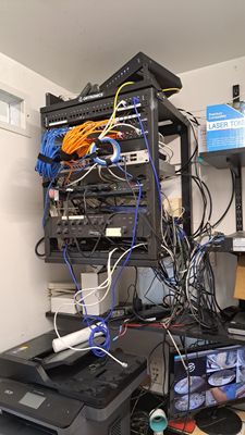 Structured cabling installation by CimaSolutions