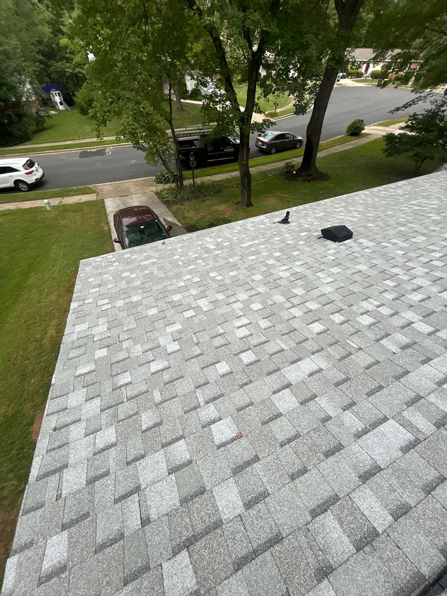 Springfield : with CertainTeed Landmark Pro in Max Def Cobblestone Gray  by RM Banning, Inc.