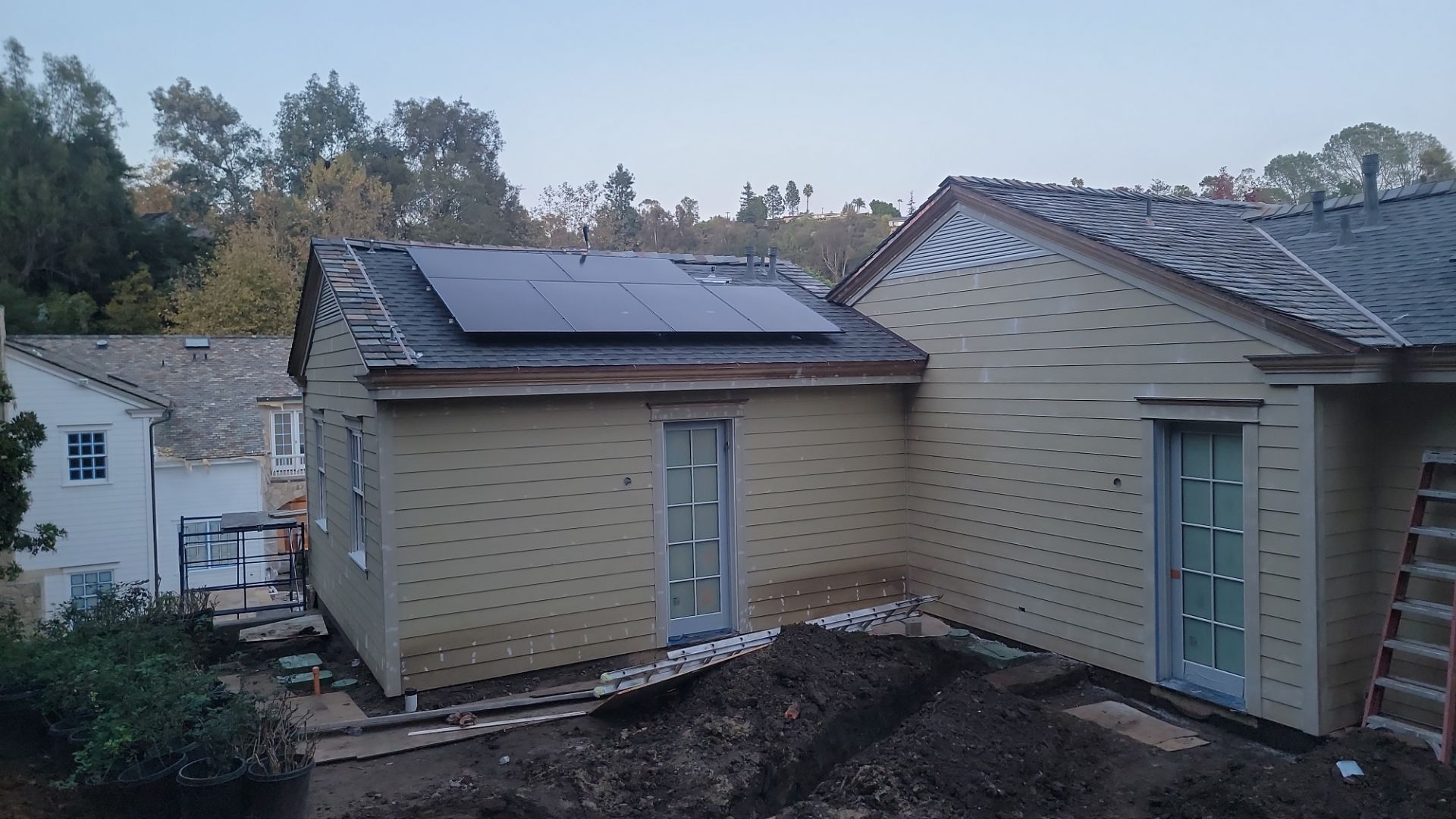 High-Efficiency Solar Panel Installation for New Construction in Los Angeles by AWS Solar