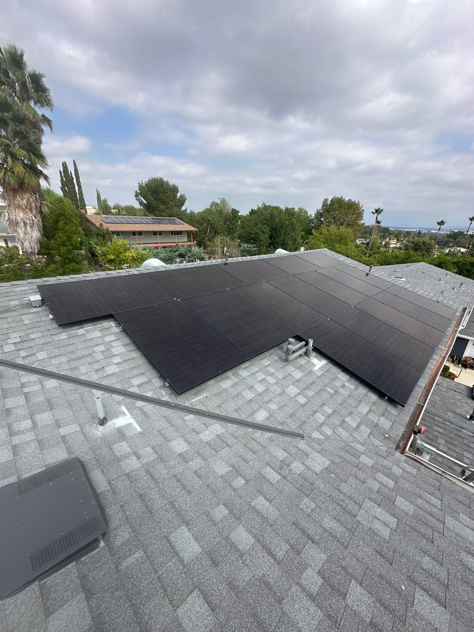 Residential Solar Energy System Installation with CertainTeed 440W Panels in Los Angeles by AWS Solar