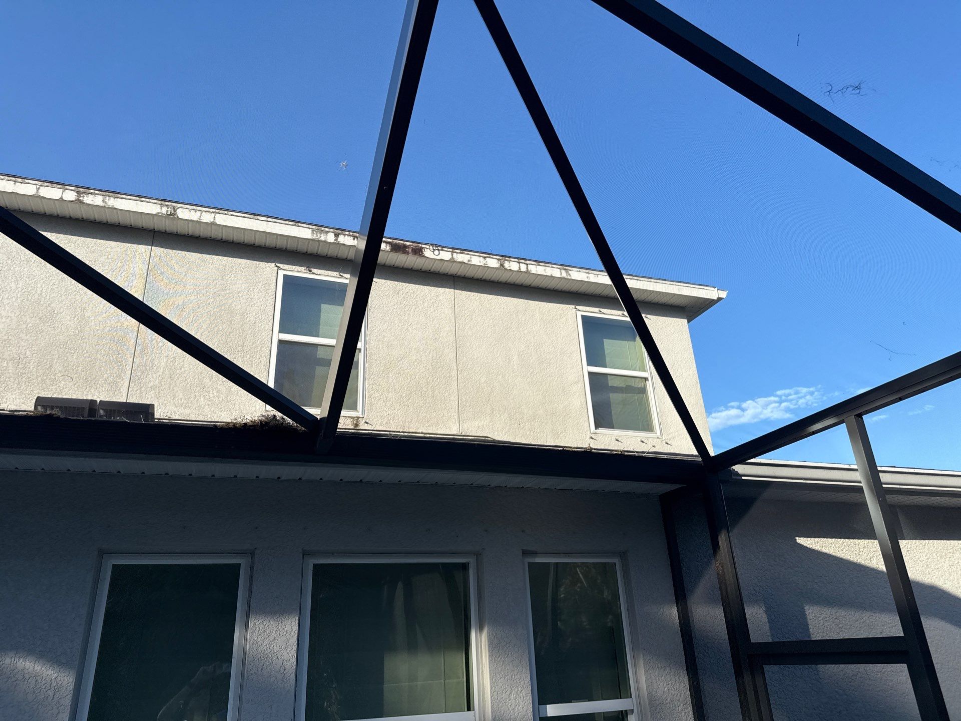 HOA-Required House Wash & Concrete Cleaning – Old Mill Preserve, Palmetto, FL by Sunshine AquaWash
