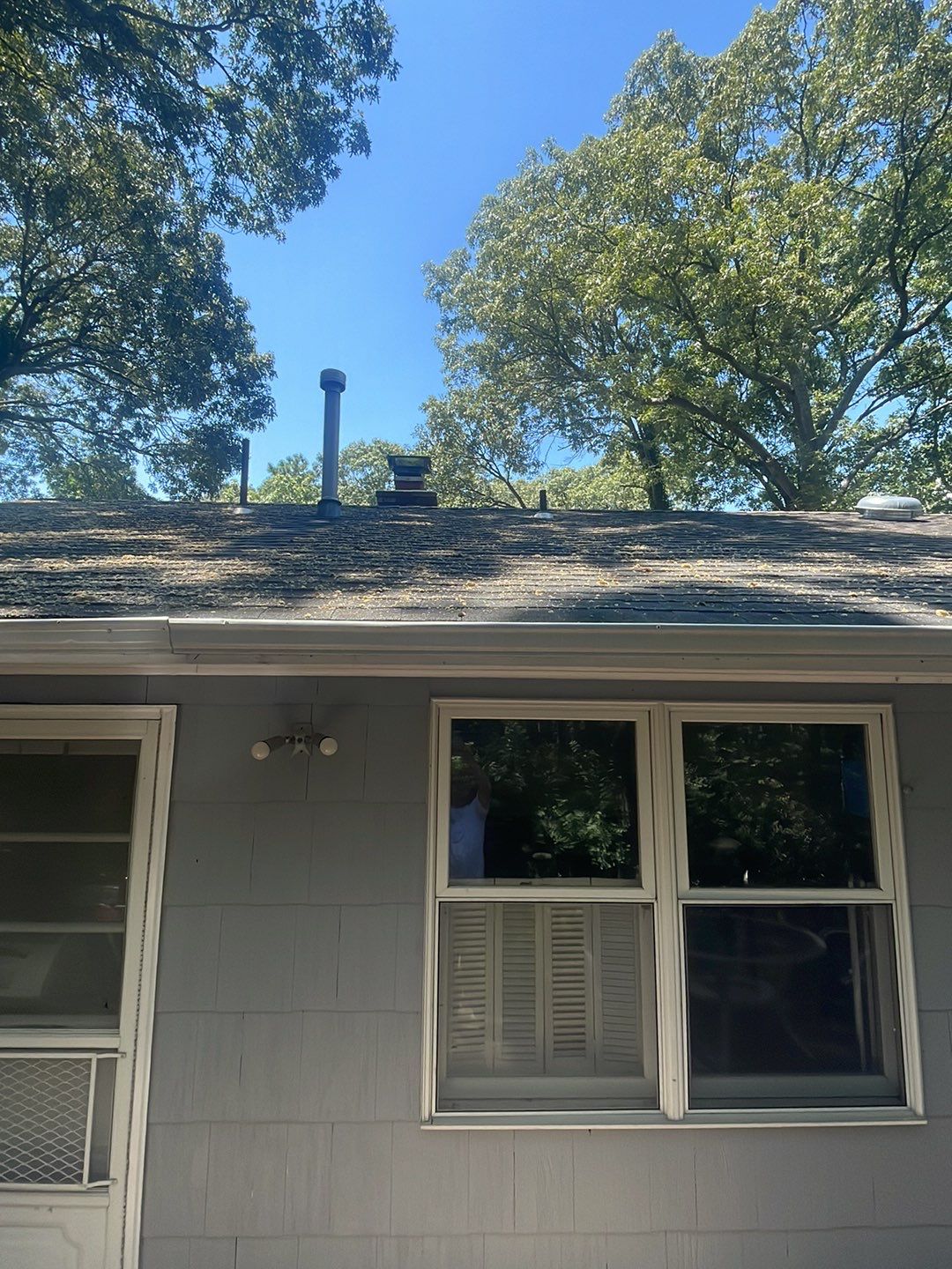 Roof Wash by SJ Exterior