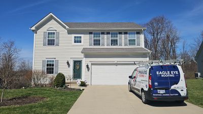 Rebecca N: Atlas Pinnacle, Color, Black Shadow, Drip Edge, Color, White