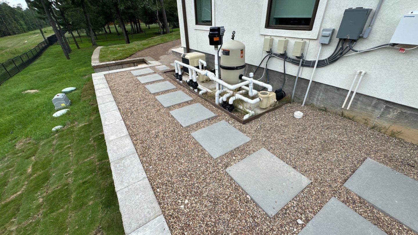 🏡 Duane’s Complete Retainer Wall & Hardscape Walkway by Texas Urban Elements