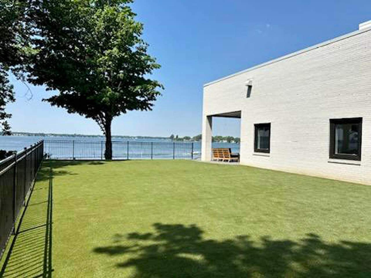 K9Grass in Syracuse, IN by ForeverLawn NEIN/INDY