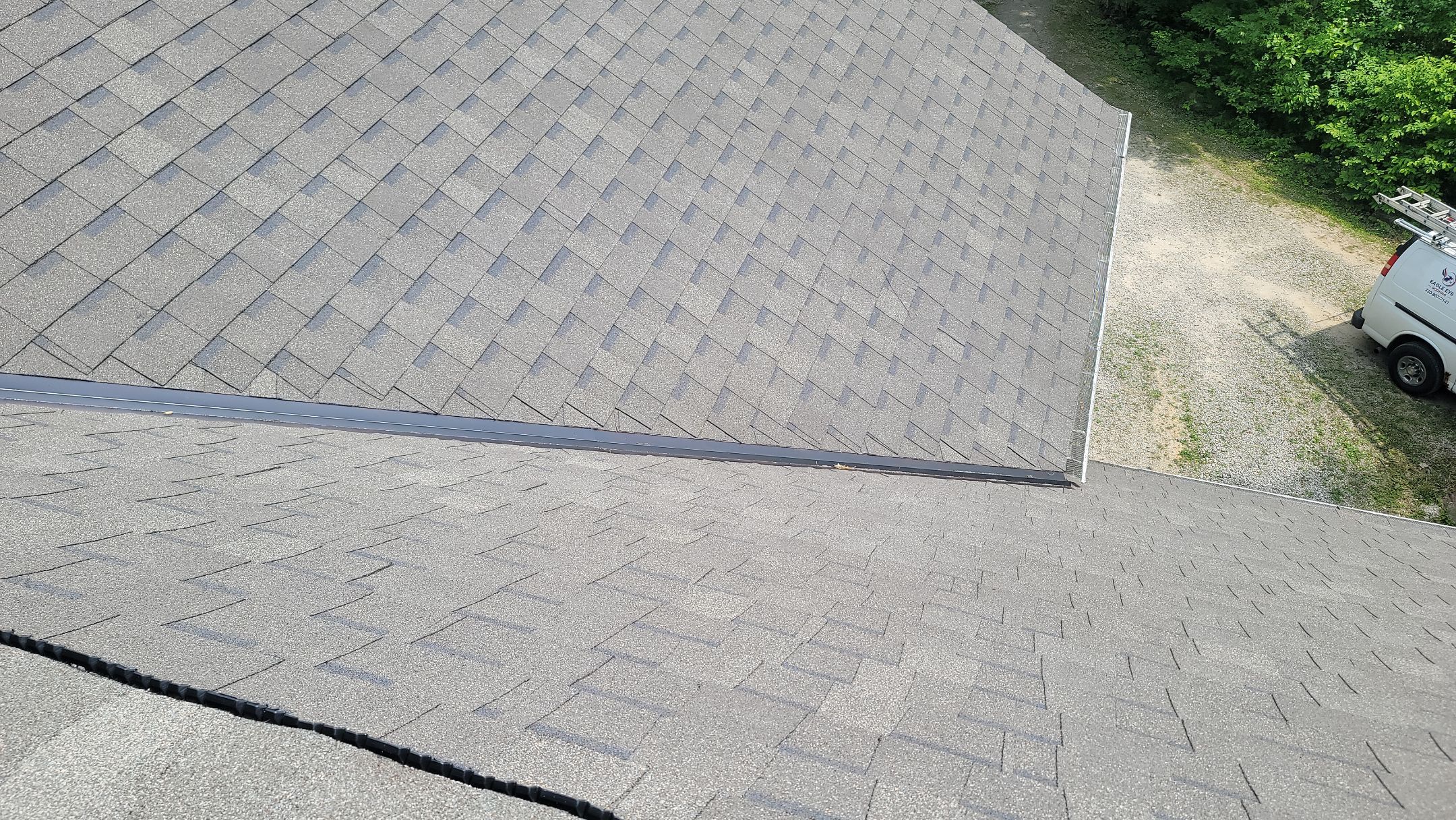 ATLAS PINNACLE HP W/SCOTCHGARD COLOR: WEATHERED WOOD by Eagle Eye Roofing