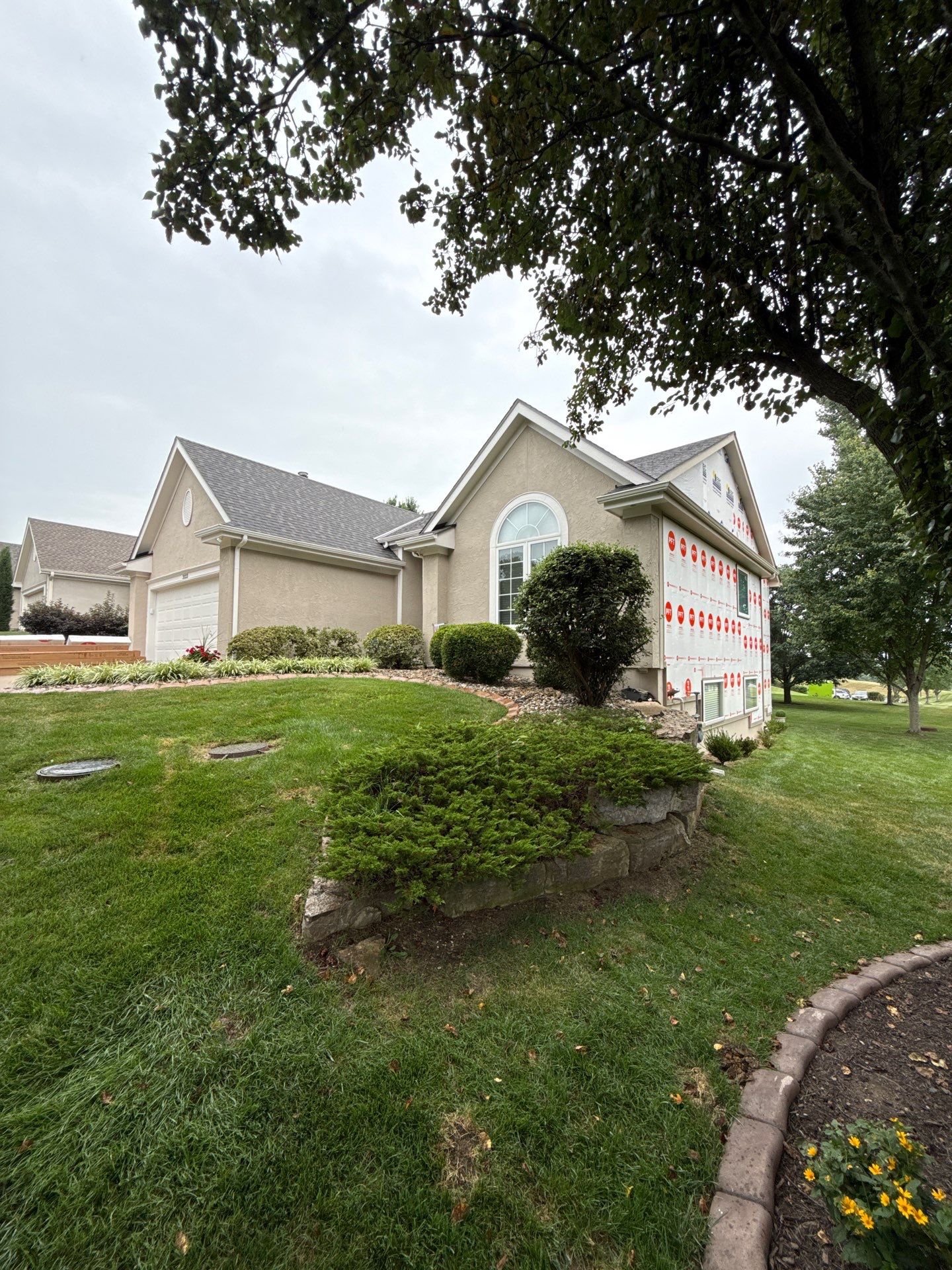 Comprehensive Kansas City Home Remodel With Siding & Roofing Installation by EEC Windows, Siding & Roofing