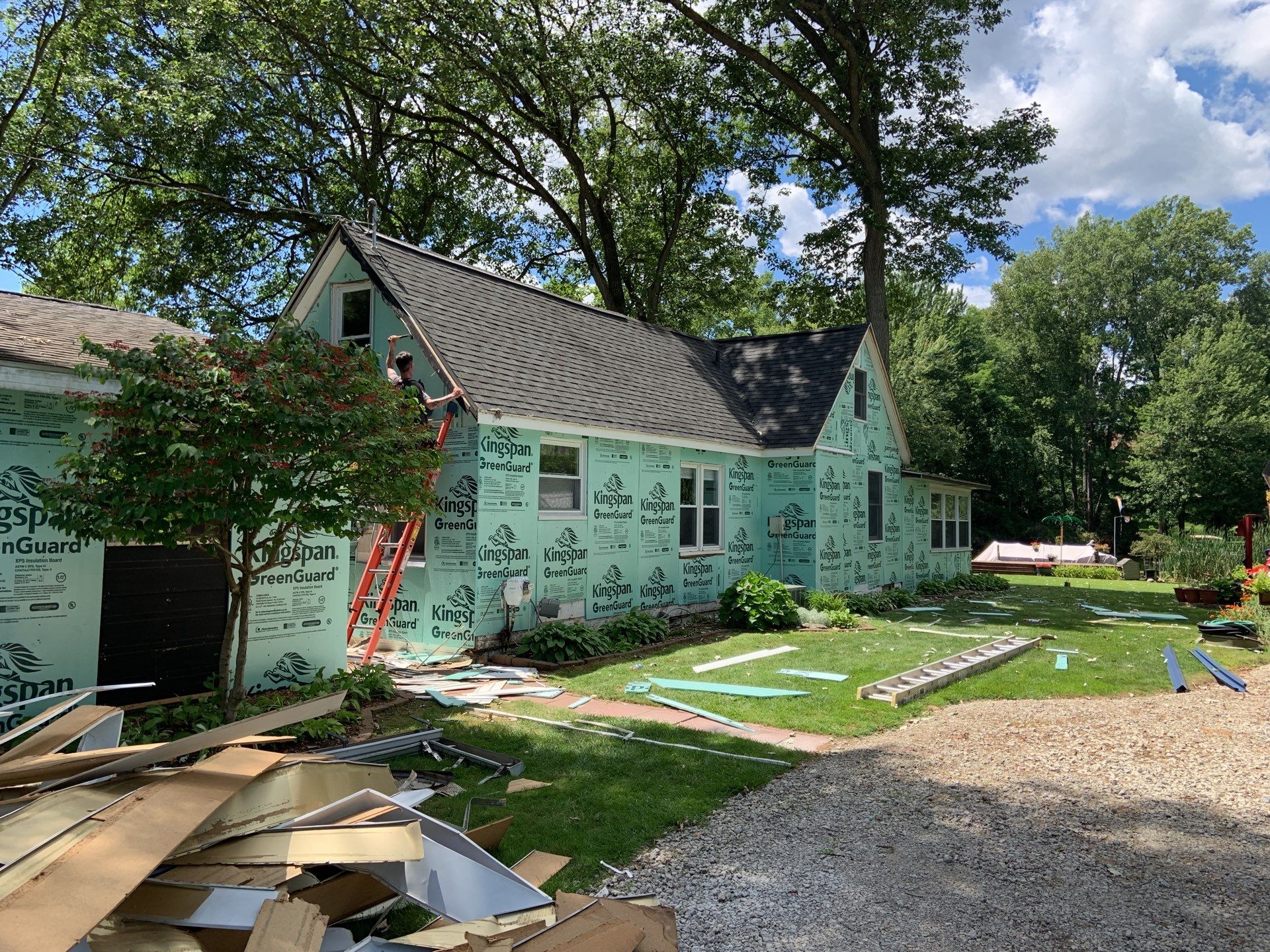 Siding Replacement using Certainteed Restoration Classic D4 by 180 Contractors