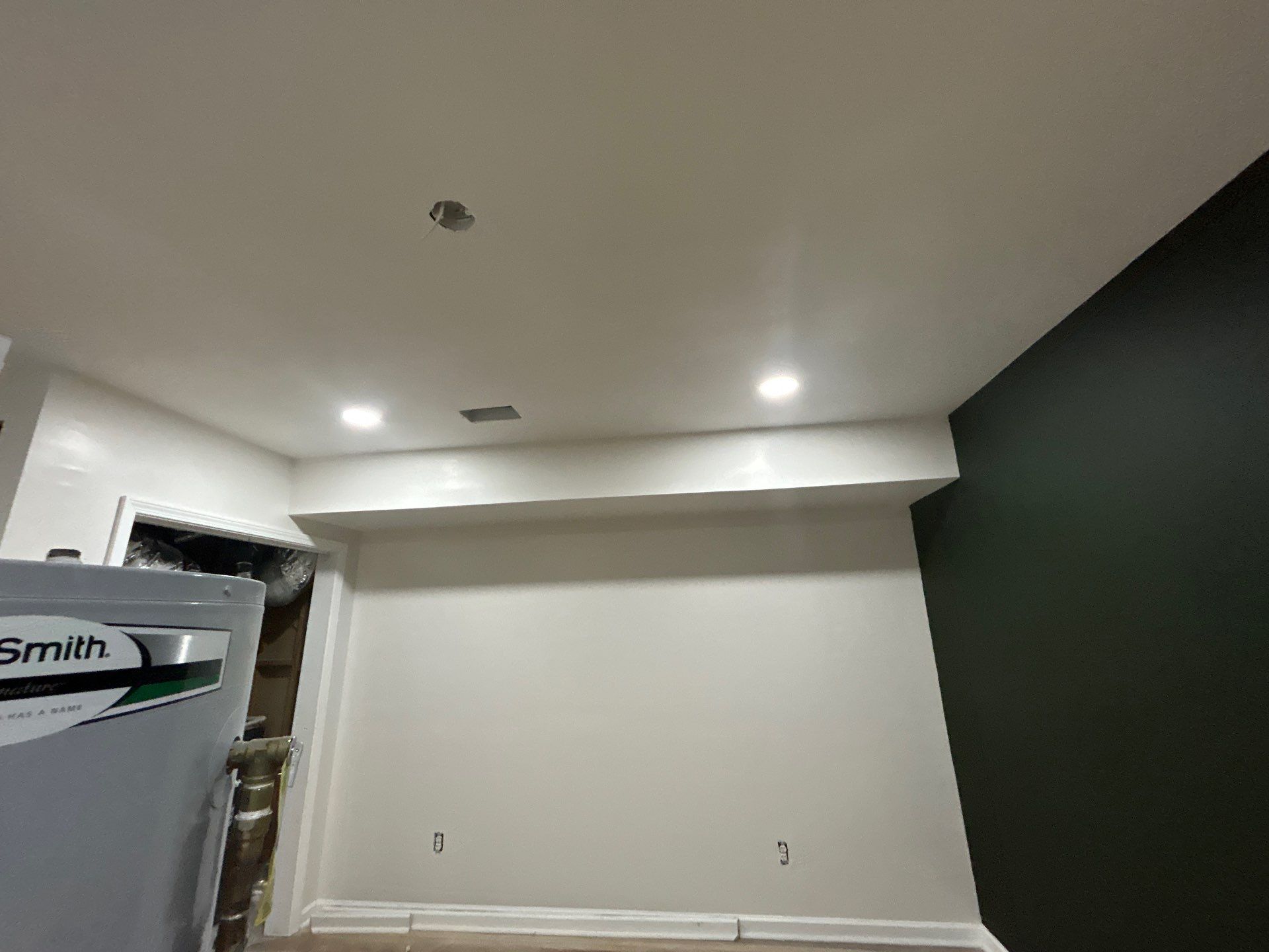 Whole-Home Renovation and Retaining Wall Restoration in Suwanee by RENOMAXIT, LLC