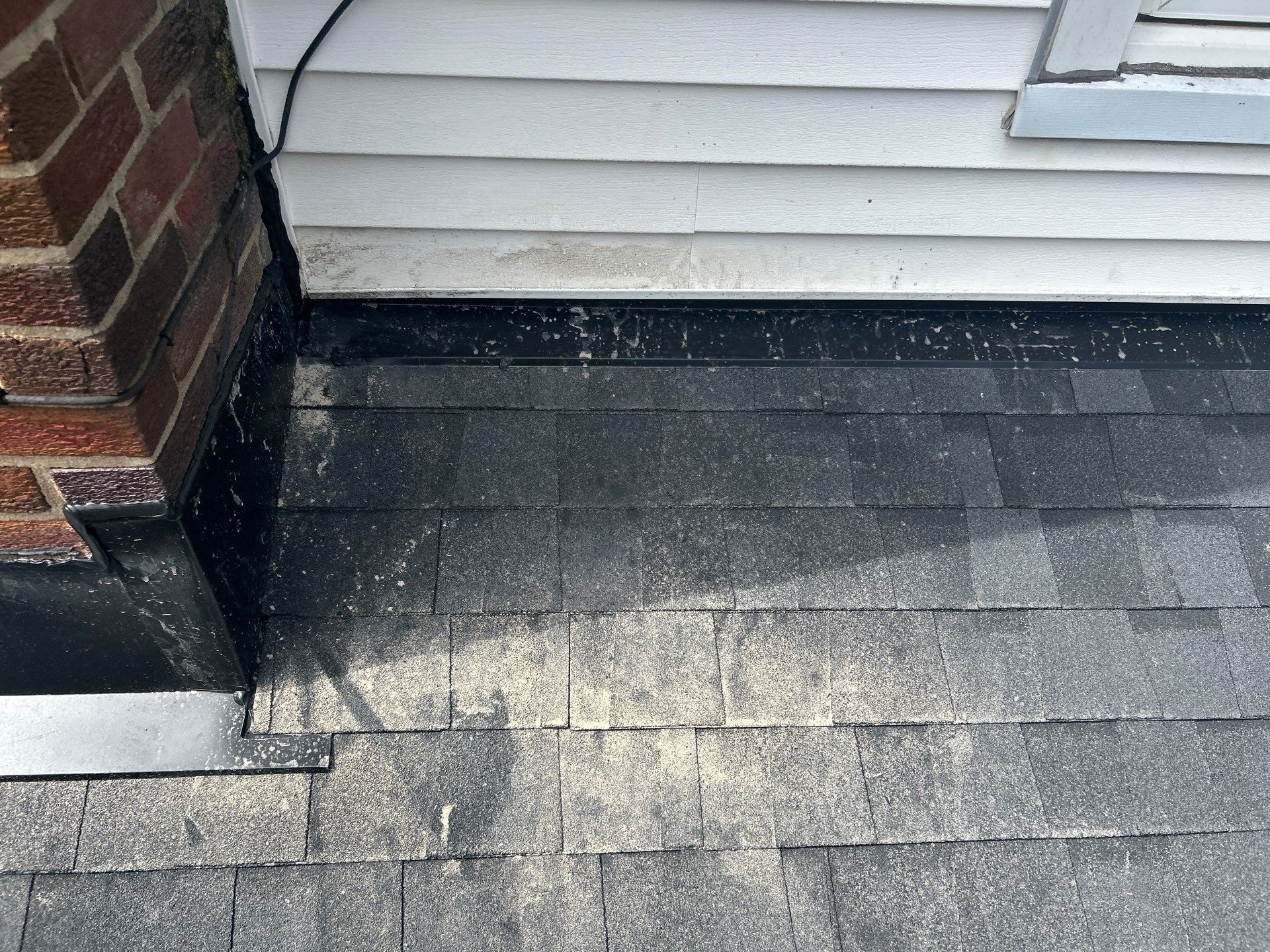 Arlington: Roof Replacement with CertainTeed Landmark Pro Designer Shingles in Max Def Moire Black by RM Banning, Inc.