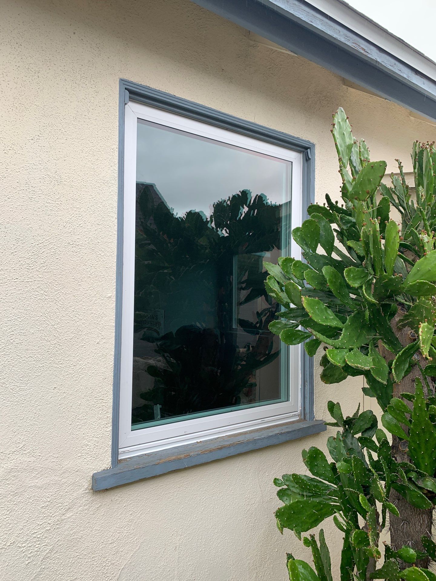Window Installation using Vinyl Windows by American Window Company