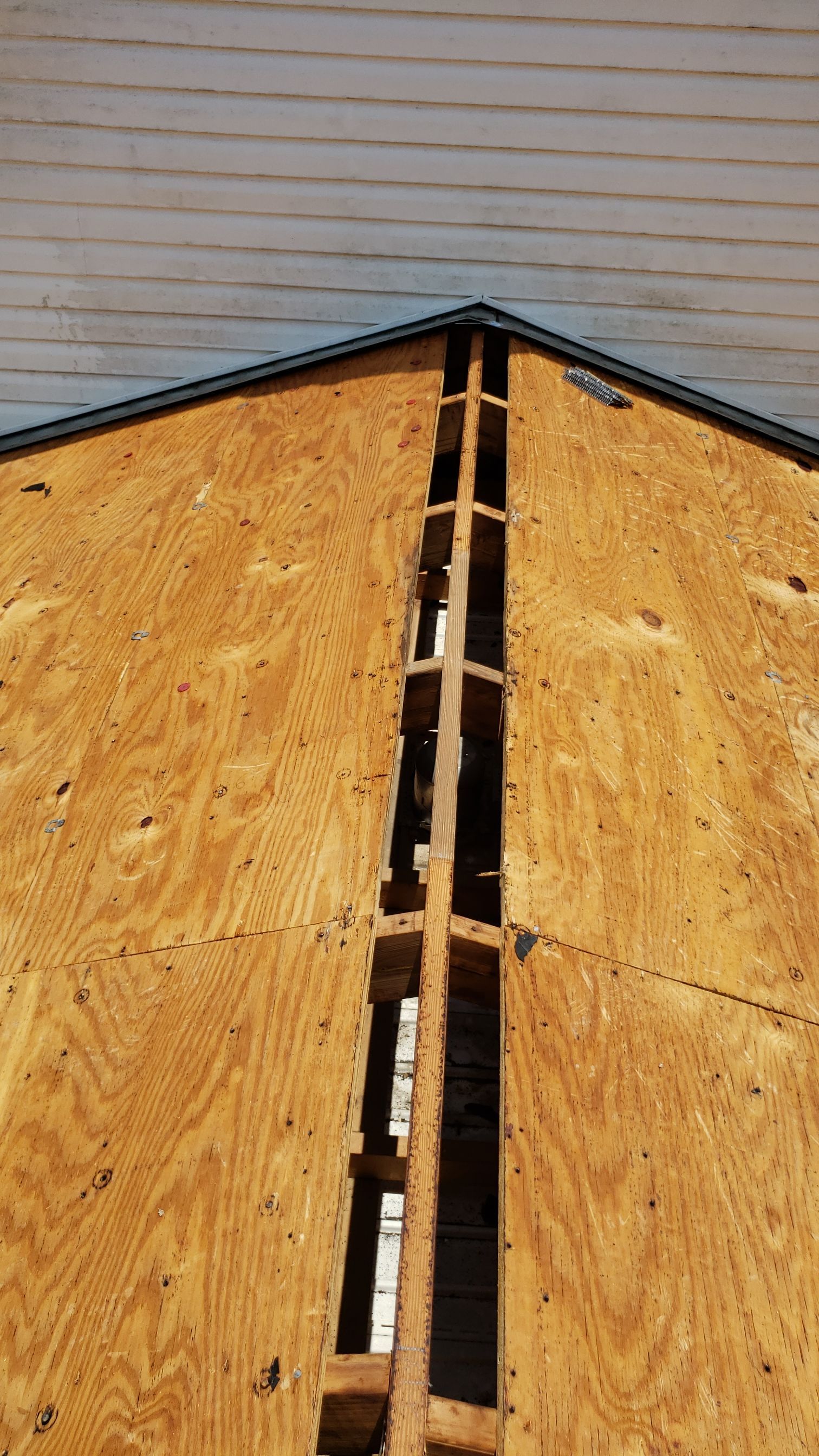 Residential Roofing Installation using Roof Replacement by American Roofing & Construction LLC