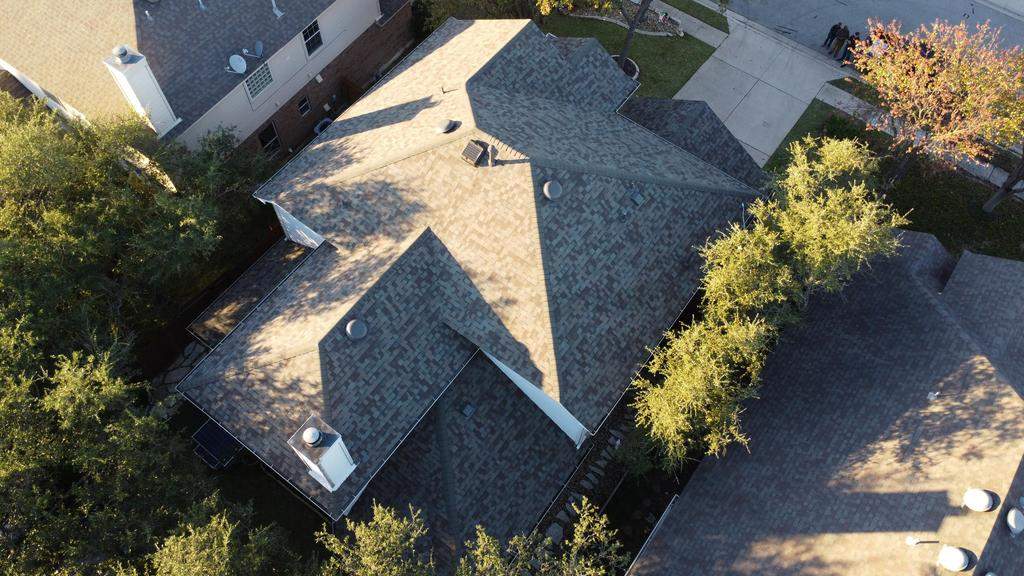 Driftwood - Owens Corning TruDefinition Duration by RoofsOnly.com