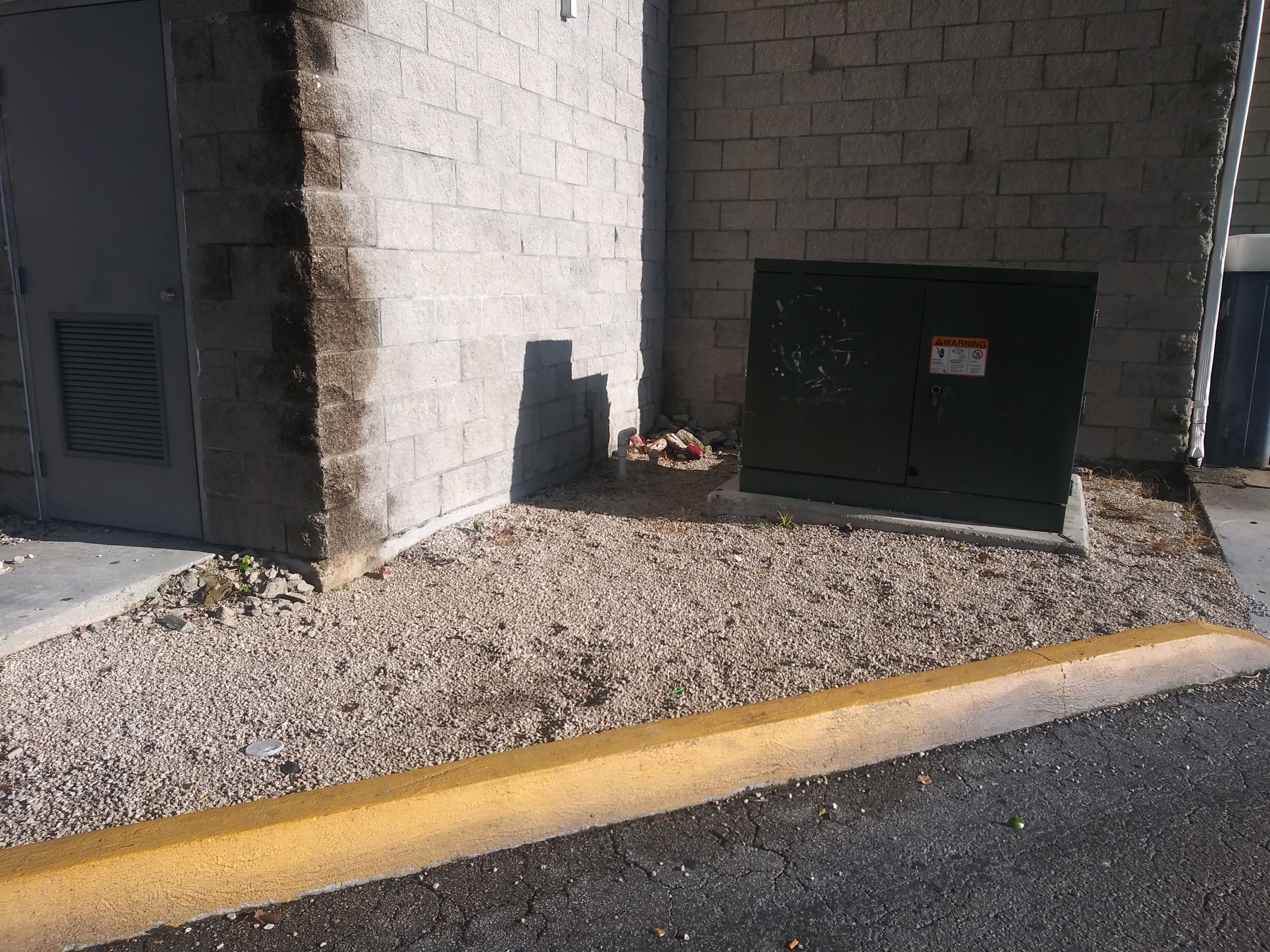 Commercial Grounds Maintenance by
M.A.B. Landscaping & Property Maintenance