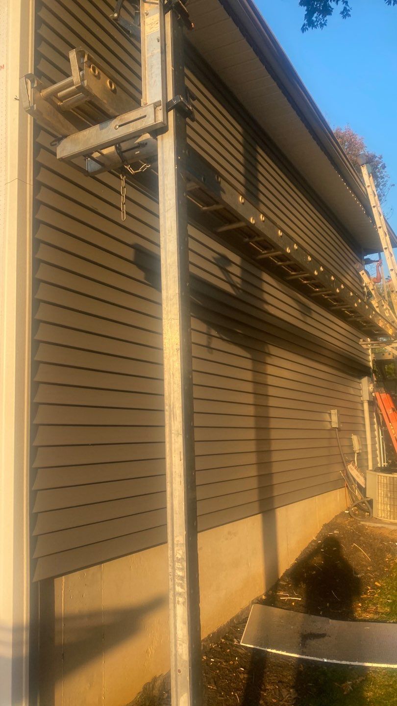 New Curb Appeal is Activated by EEC  Windows, Siding & Roofing 