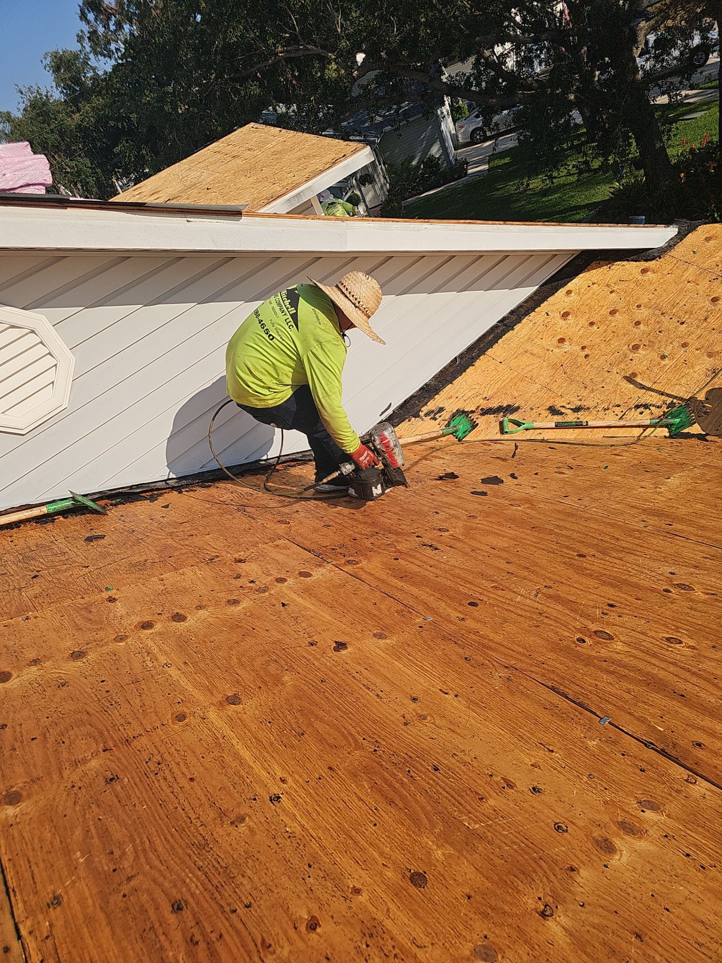 Project in Pinellas Park 33781 by Mitchell Roofing Company LLC 