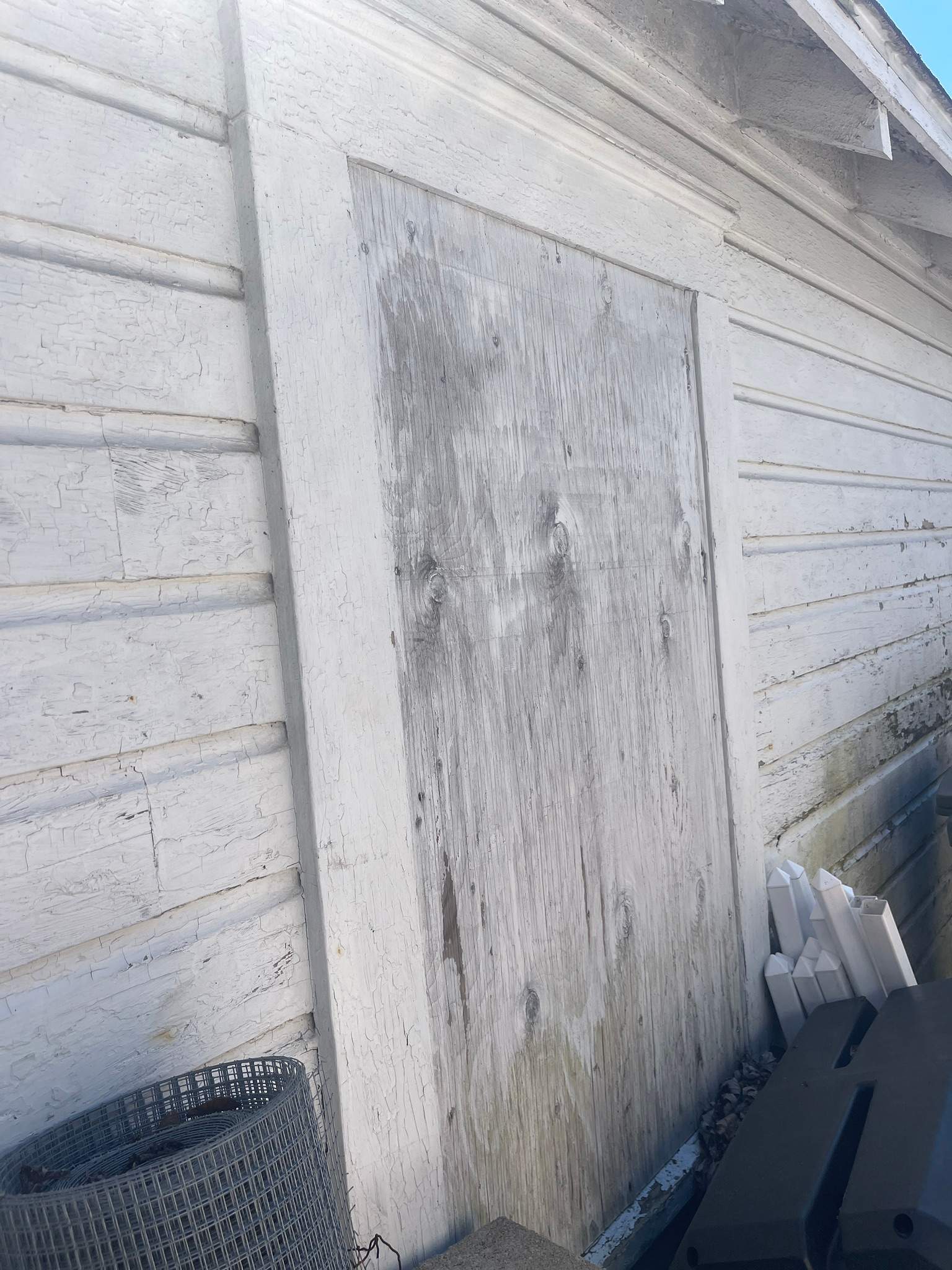 Siding Installation using CertainTeed Mainstreet Vinyl Siding - Savannah Wicker by A Plus Exterior