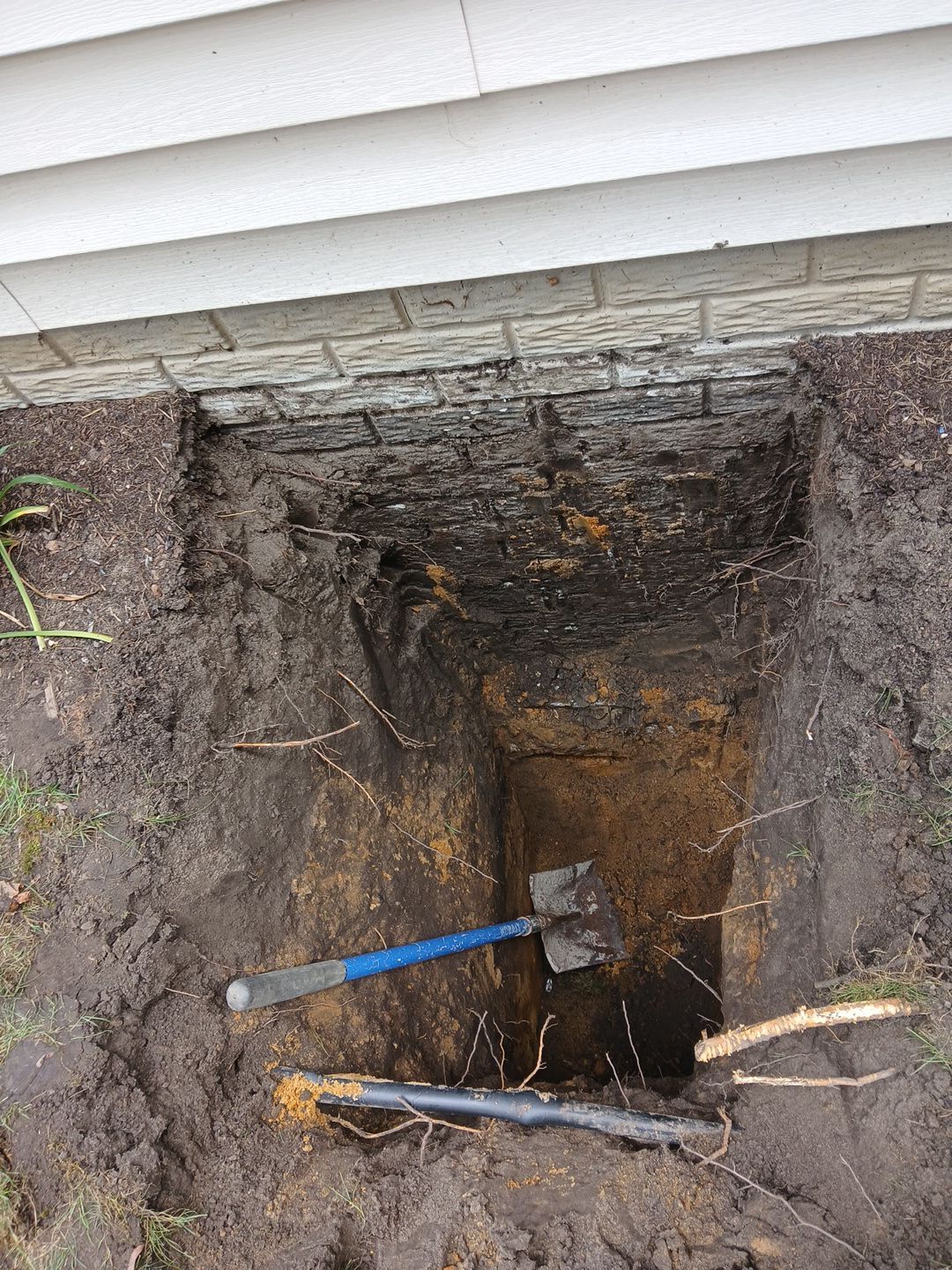 Piering and Concrete Supports by Toledo Basement Repair 