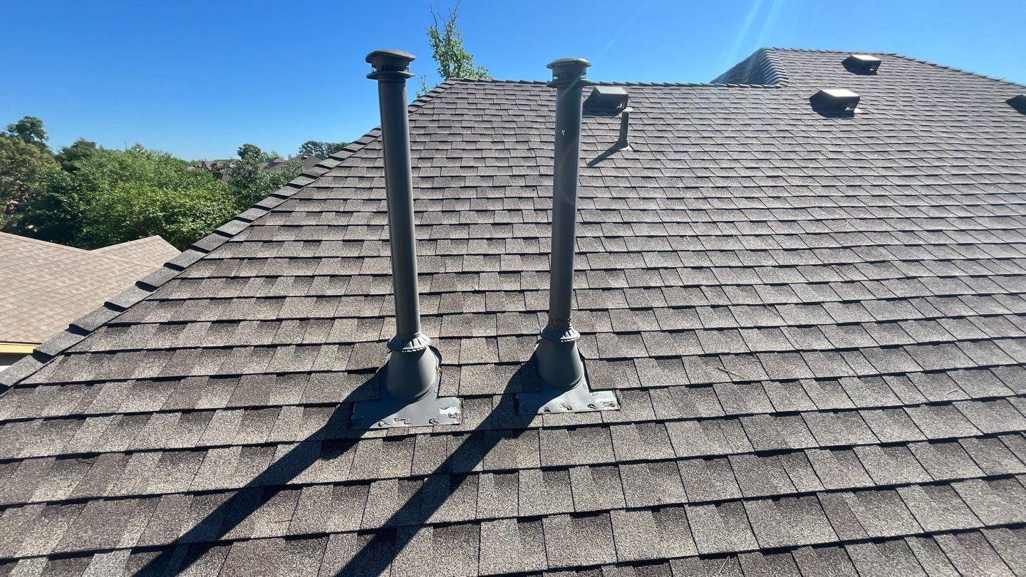 GAF HDZ - Weathered Wood by Elite Roofing LLC