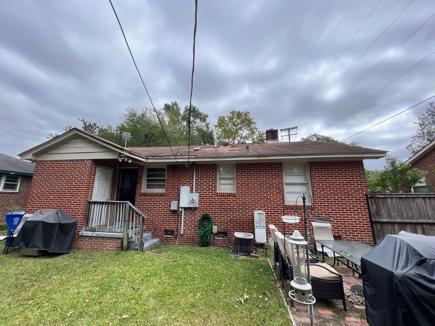 Roof Replacement using Owens Corning Oakridge Architectural Shingles by Midlands Roofing & Exteriors