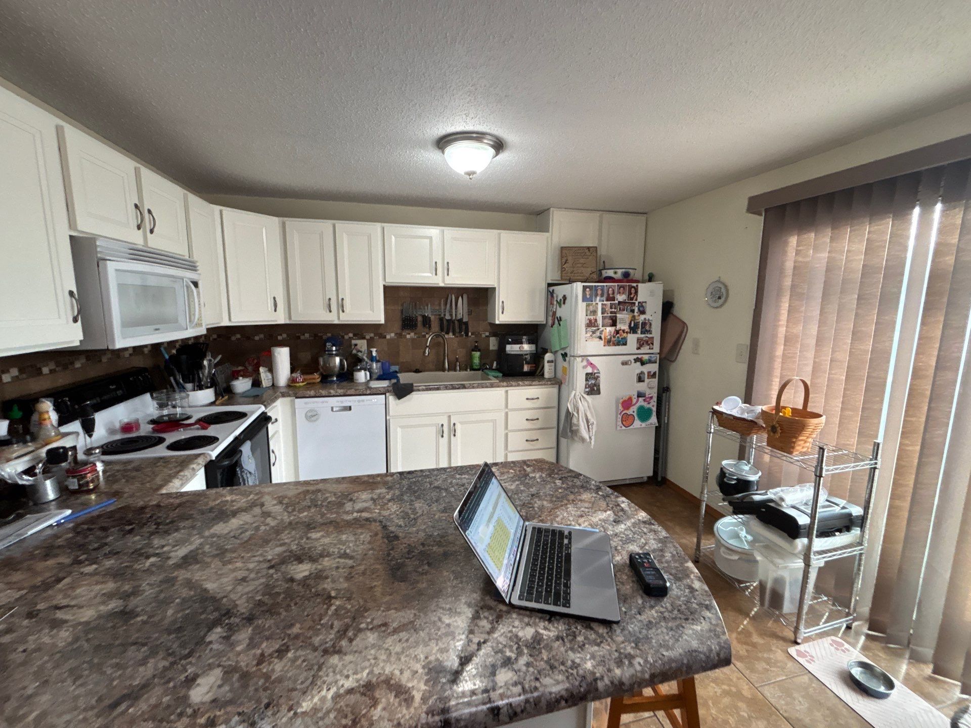 Multi-Room Interior Painting and Drywall Repair in Sioux Falls by Select Painting, Coatings & Garage Cabinets