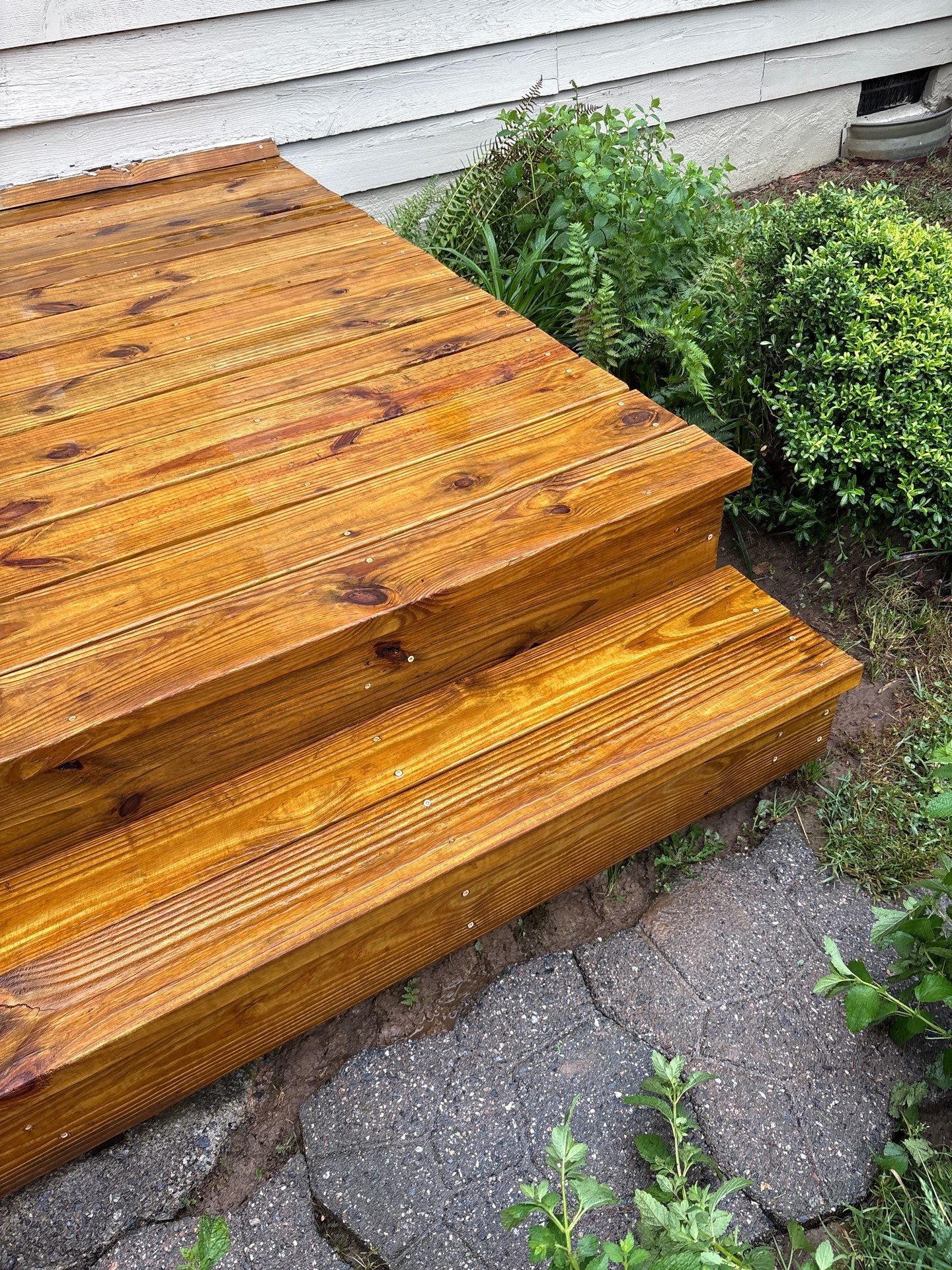 Deck using Wood Sealant by DuraSeal