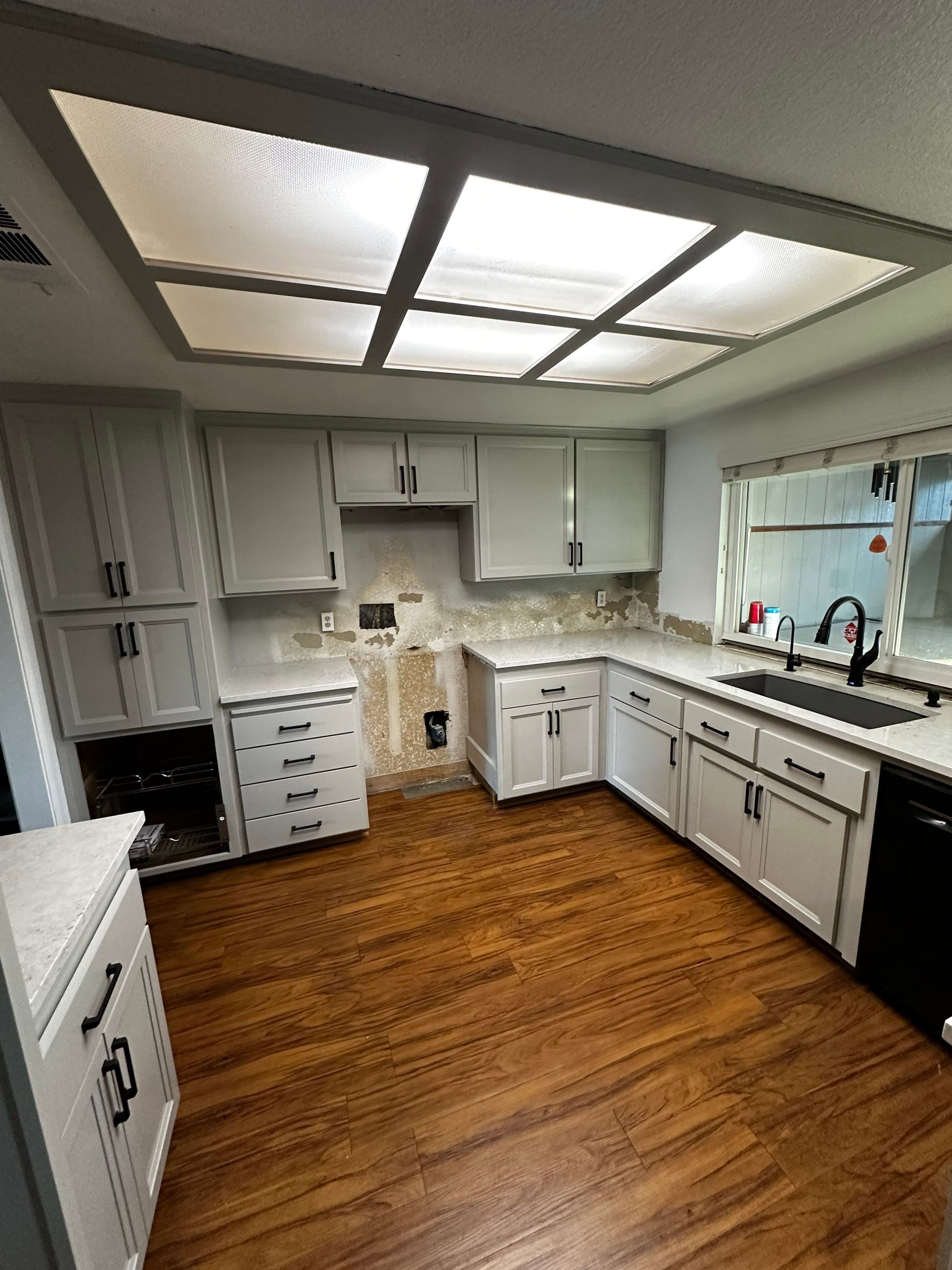 Lancaster Painting featured photo.