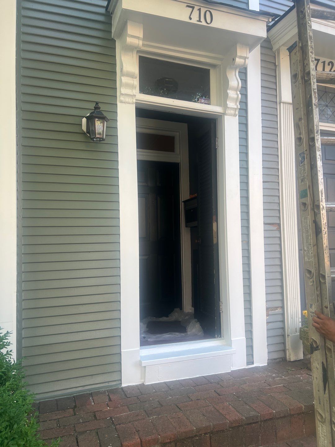 Alexandria: Siding Replacement with Solid Pine Wood Lap Siding by RM Banning, Inc.