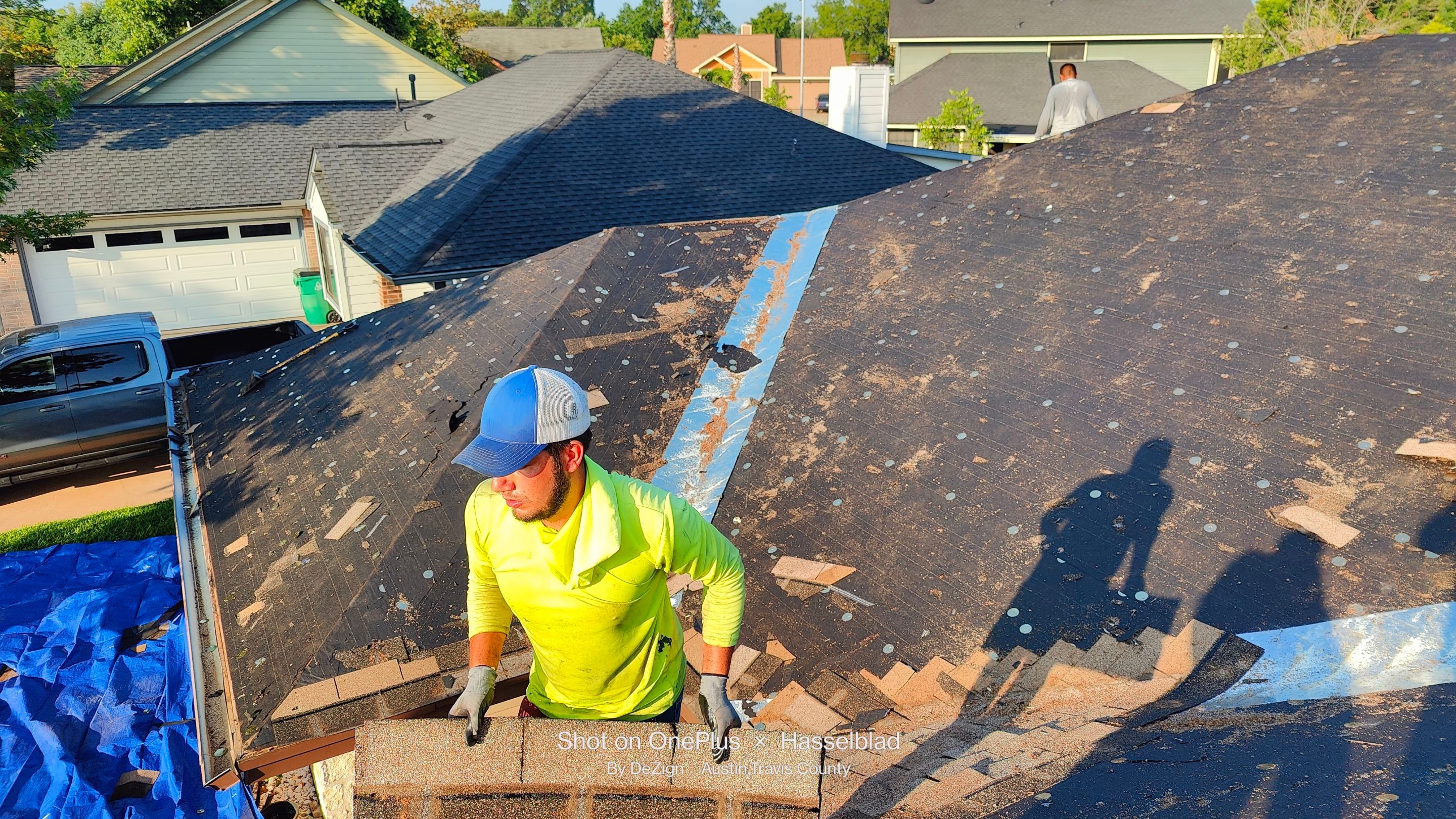 Residential Roofing Installation using Owens Corning Oakridge Onyx Black by DeZign Roofing & Exteriors