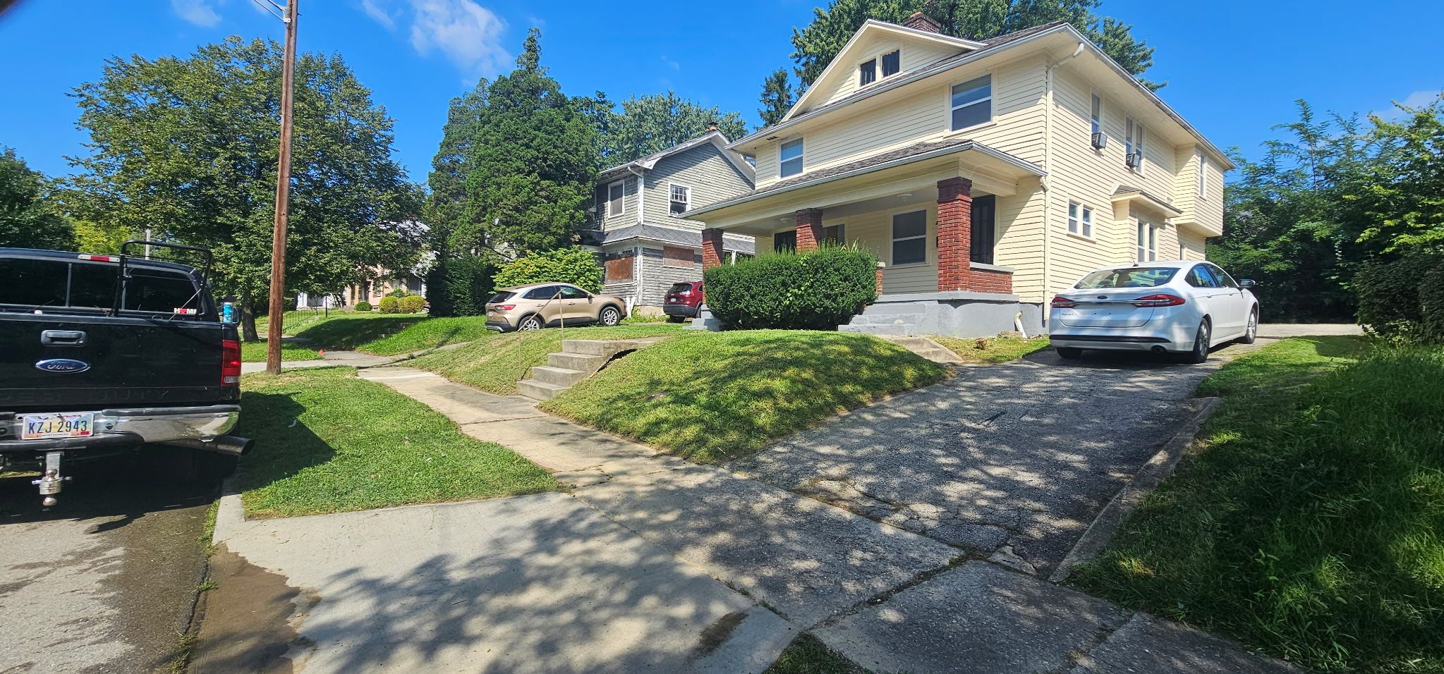 Residential Property Maintenance and Lawn Mowing in Dayton by Level Up Roofing and Restoration Services LLC