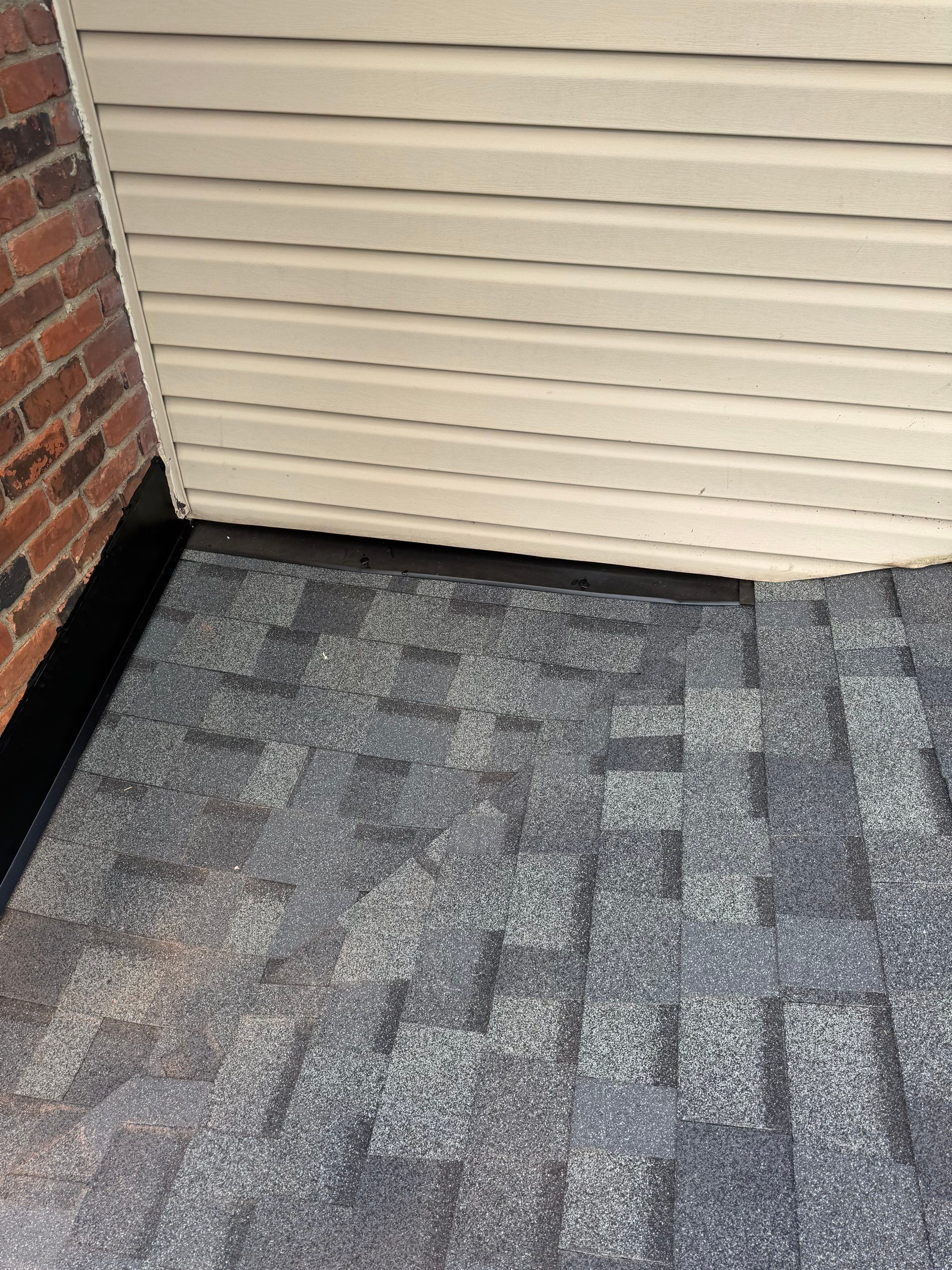 Roof Replacement using Owens Corning Tru Definitions by 180 Contractors