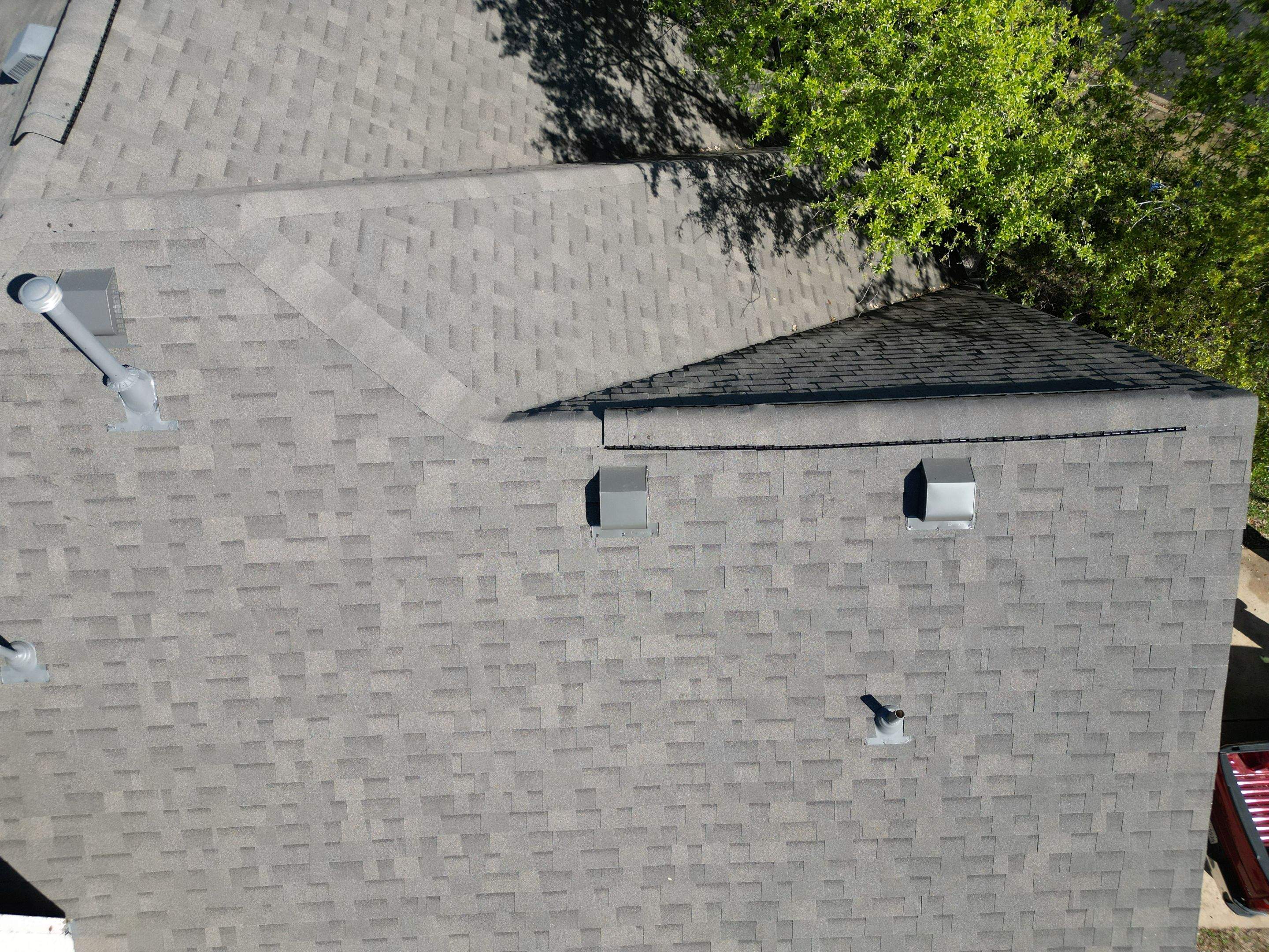 Weathered Wood - Malarkey Highlander by RoofsOnly.com