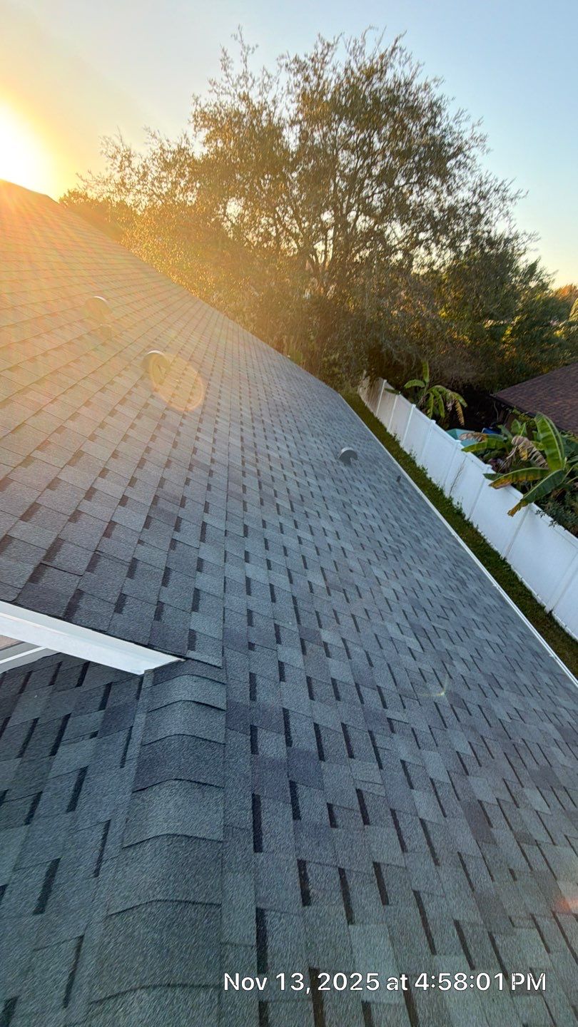 Atlas Pinnacle Pristine Architectural Shingle Roof Replacement in Kissimmee by Fortified Roofing Solutions Corp.
