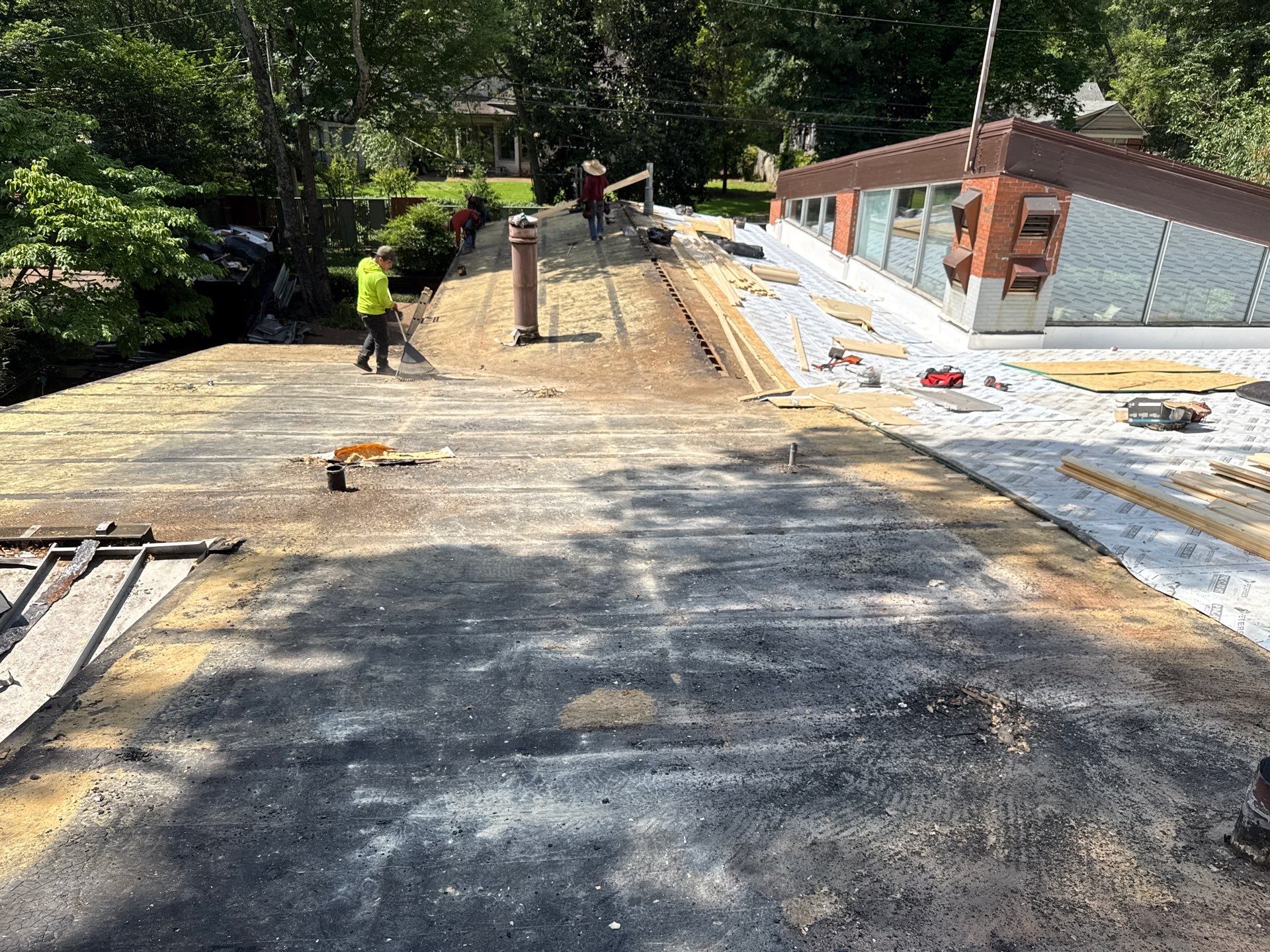 Residential Standing Seam Metal Roof and Membrane Replacement in Memphis by Revival Roofing Services