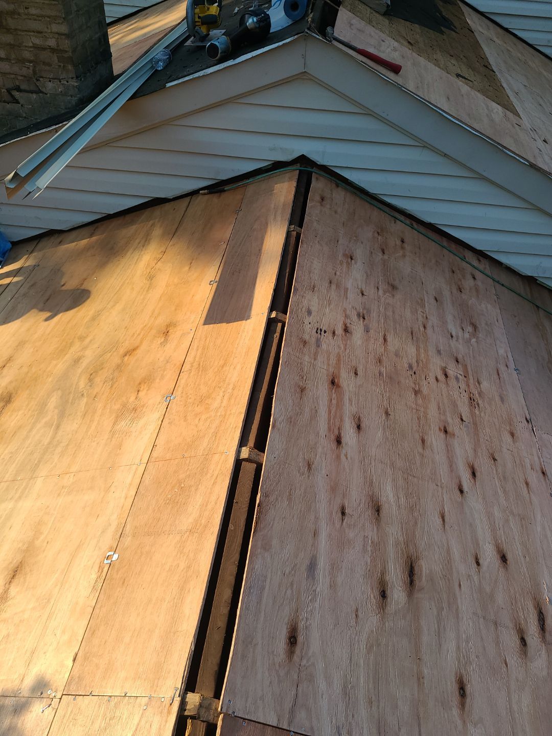 Vienna: Roof Replacement with CertainTeed Landmark Designer Shingles in Moire Black by RM Banning, Inc.