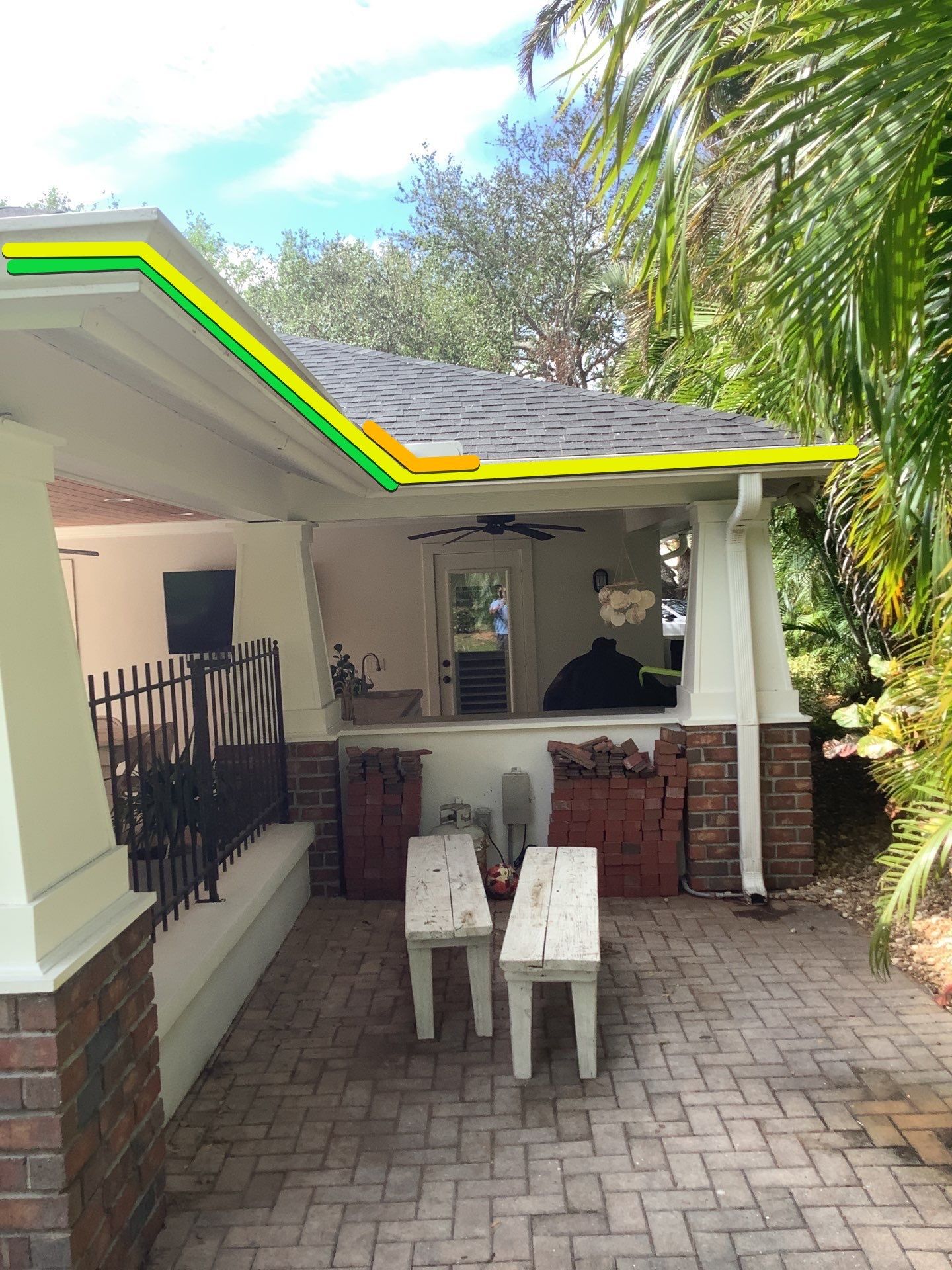 Seamless Gutters for Homes in Bradenton FL by Gutter Professors