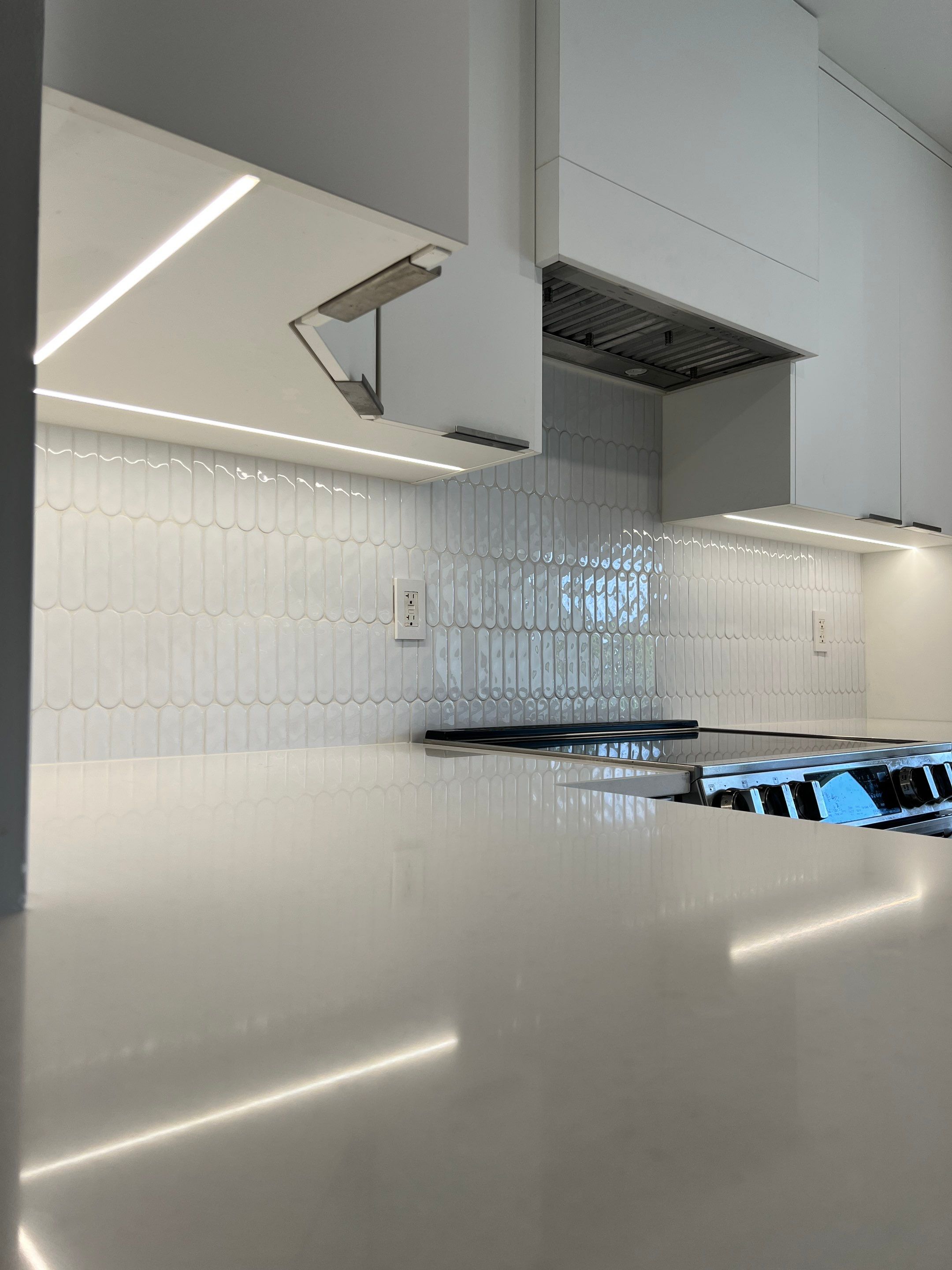 Backsplash in Victoria Park by Broward Tile Guys