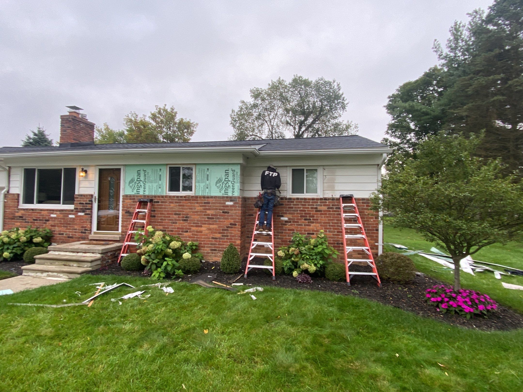 Roof Replacement using CertainTeed Landmark Pro by 180 Contractors