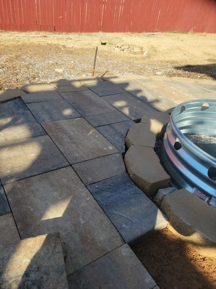 Outdoor kitchen by Clays Services Inc