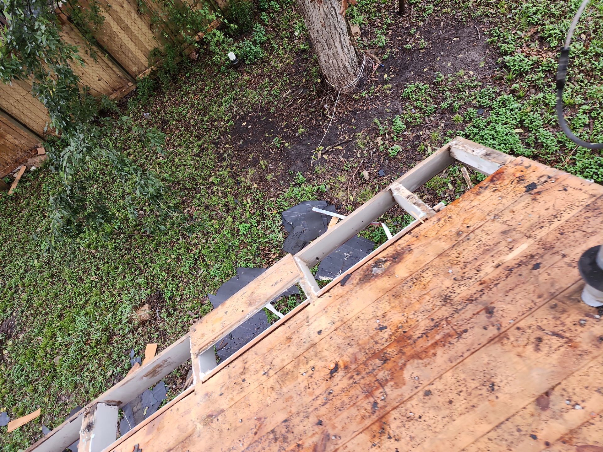 Residential Roofing Installation using Owen's Corning Duration (Lifetime) Shingles by Roof Repair Company