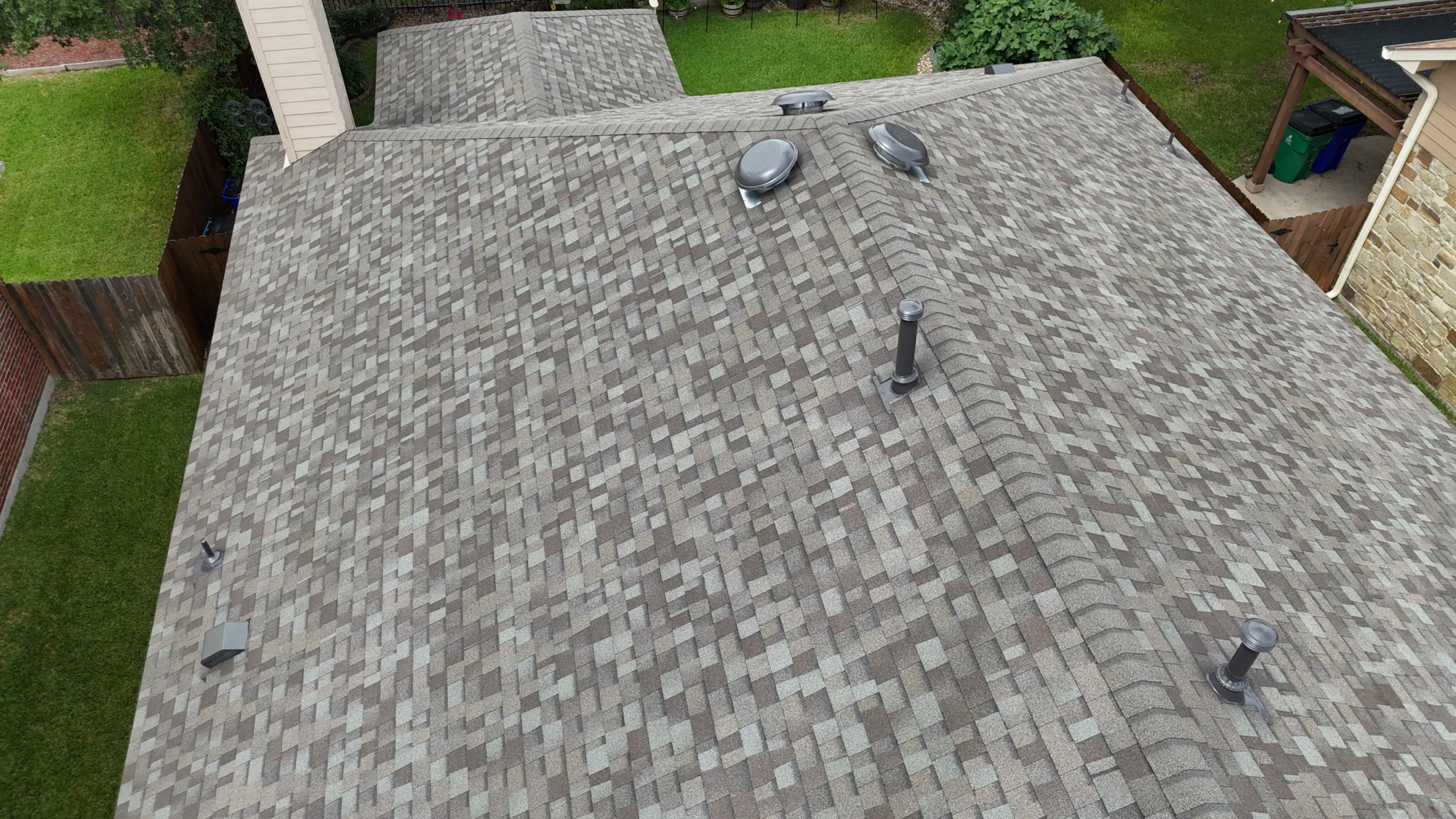 Driftwood - Owens Corning TruDefinition Duration by RoofsOnly.com