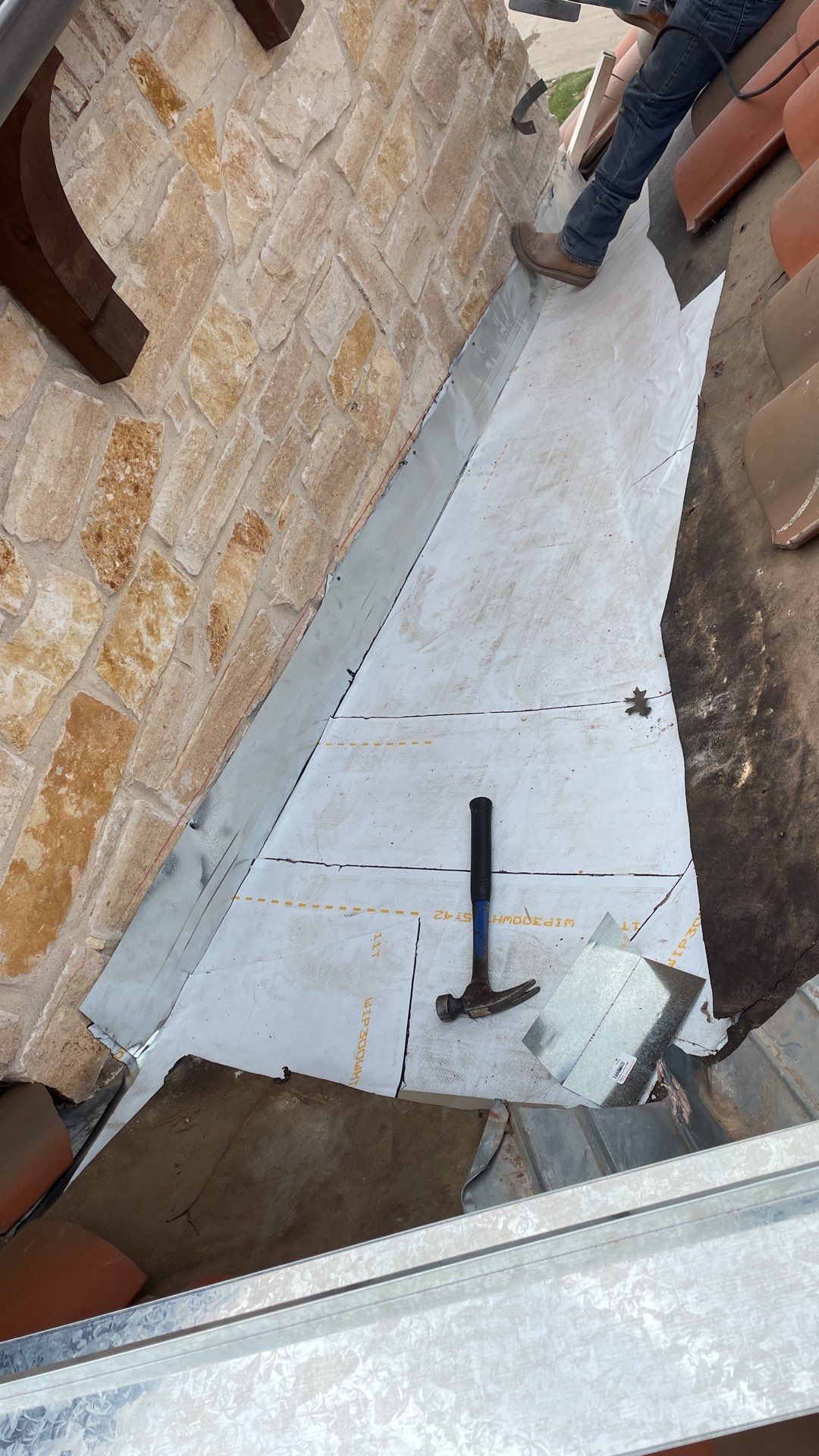 Residential Roofing Repair using Various Roof Repair Materials by Harvey Roofing & Construction