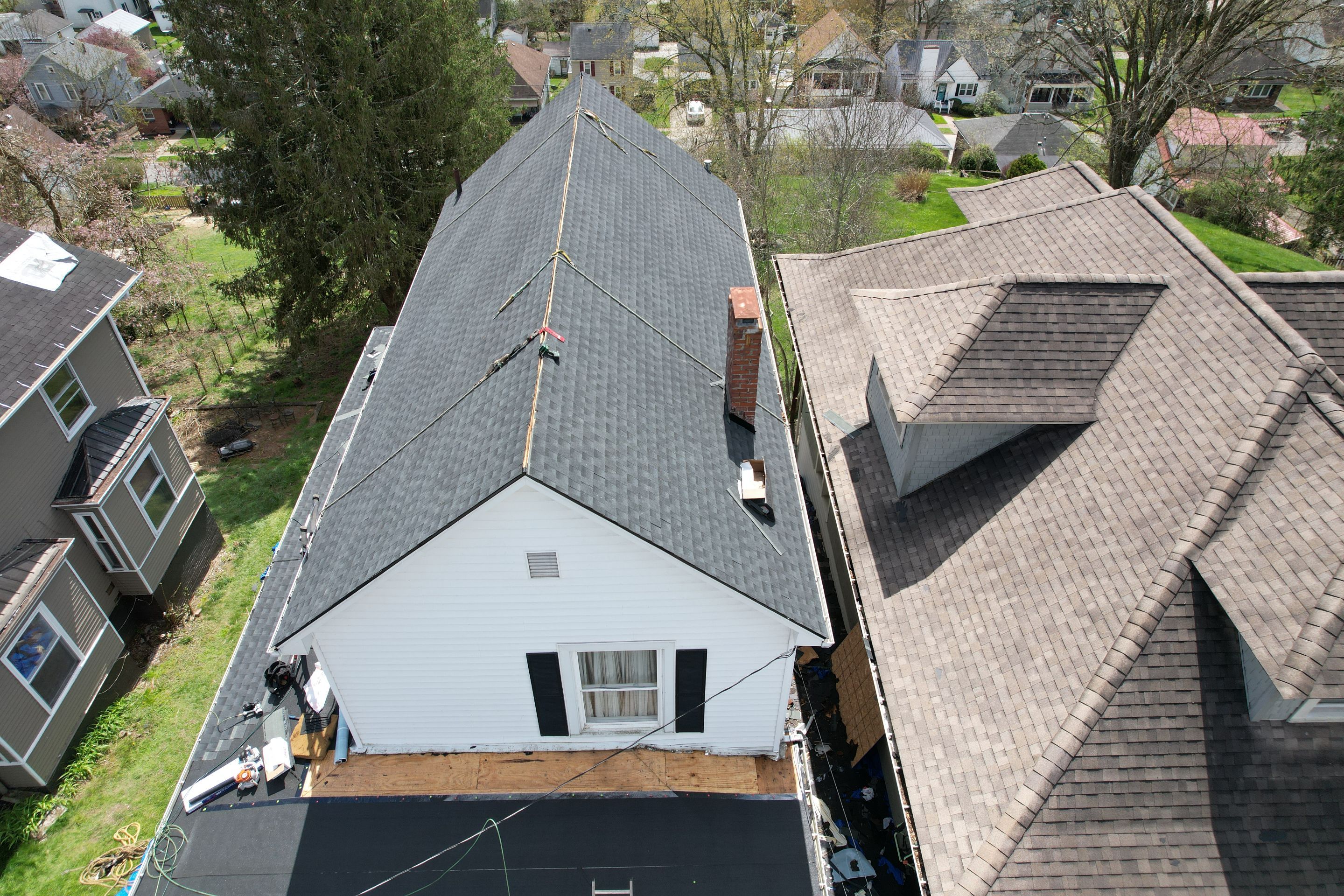 Residential Roofing Installation using GAF Timberline HDZ Charcoal by Rainstoppers Roofing