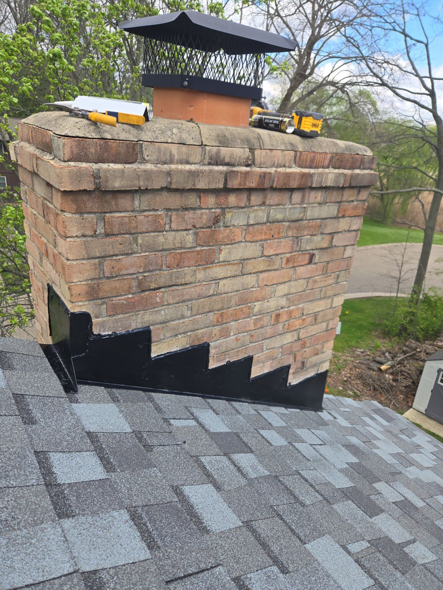 Atlas Pinnacle, Color, Coastal Granite, Drip Edge, Color, Black by Eagle Eye Roofing